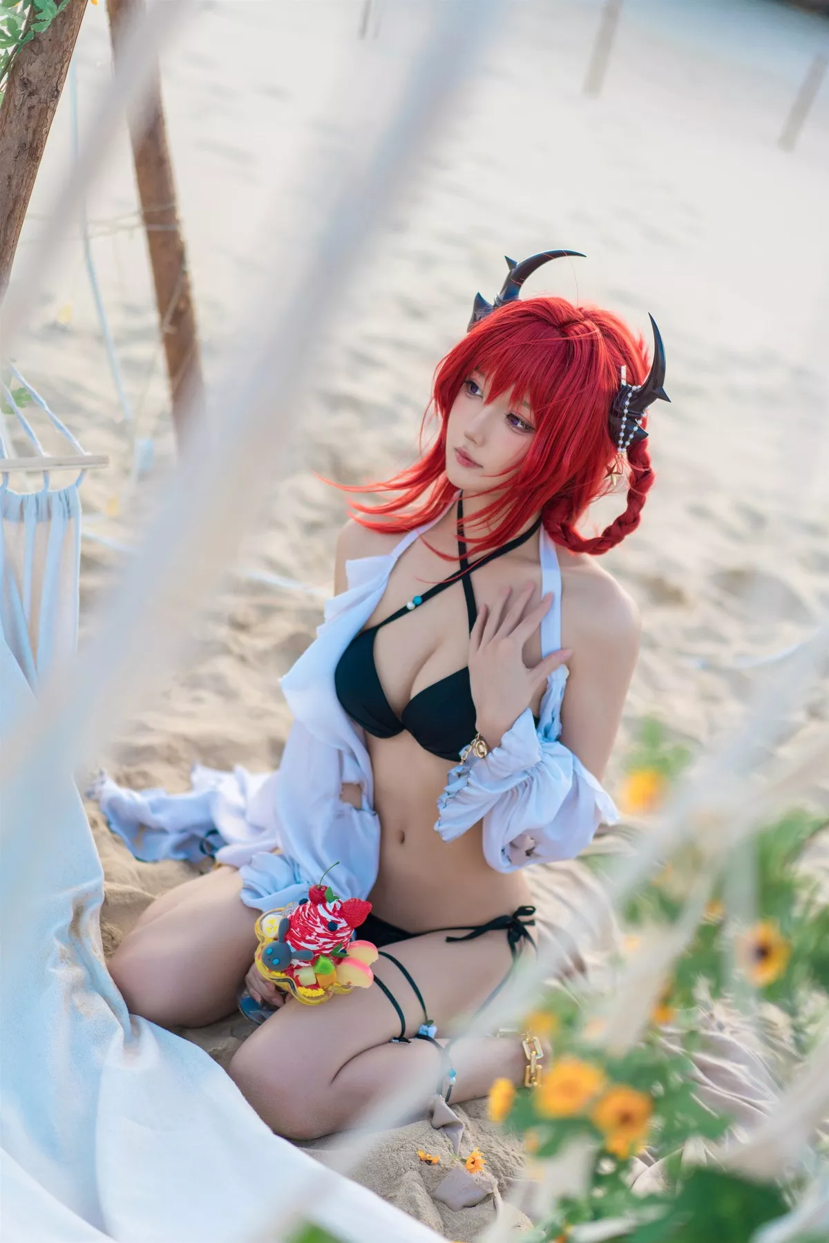 女神Cosplay 阿包也是兔娘 明日方舟 史尔特尔泳服