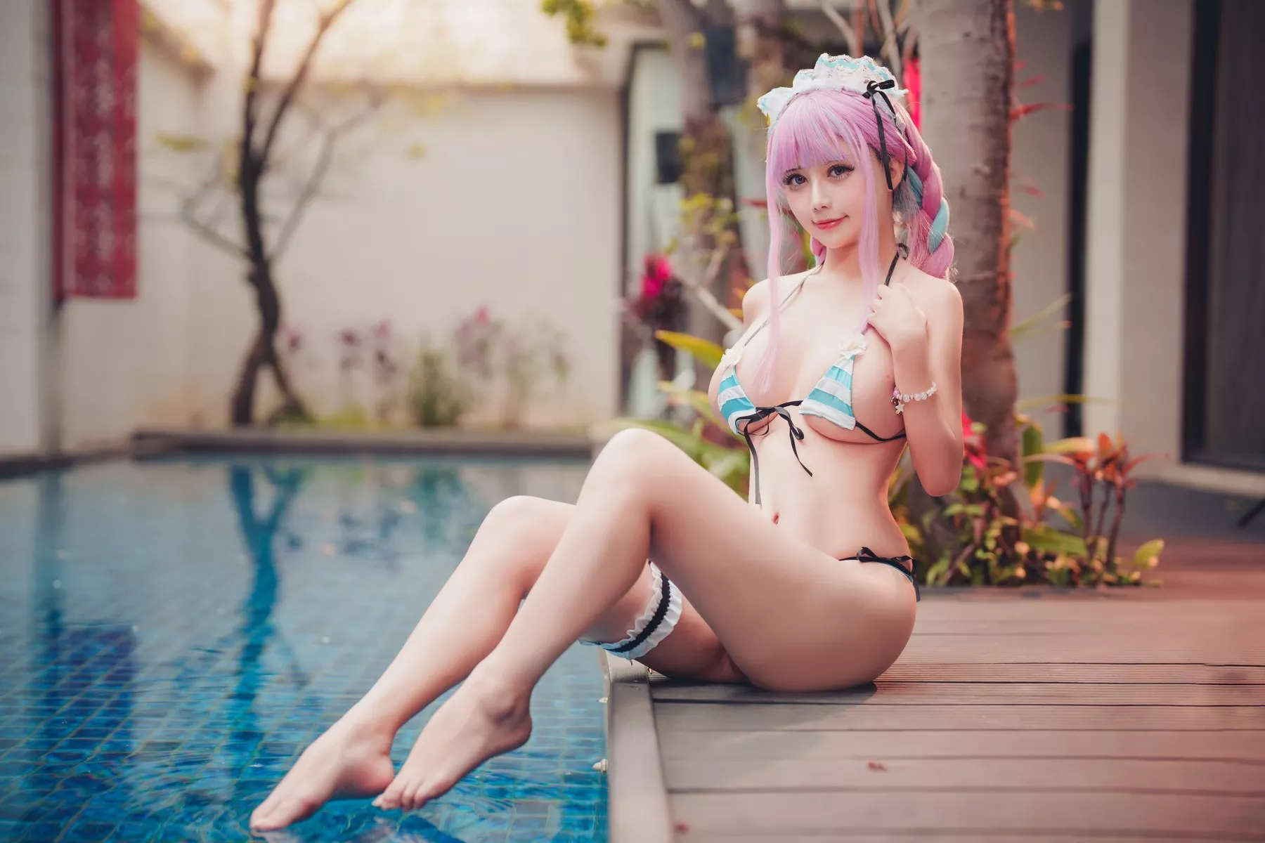 美人Cosplay 迷人私房 �_田�C花 Rinka Minato Aqua