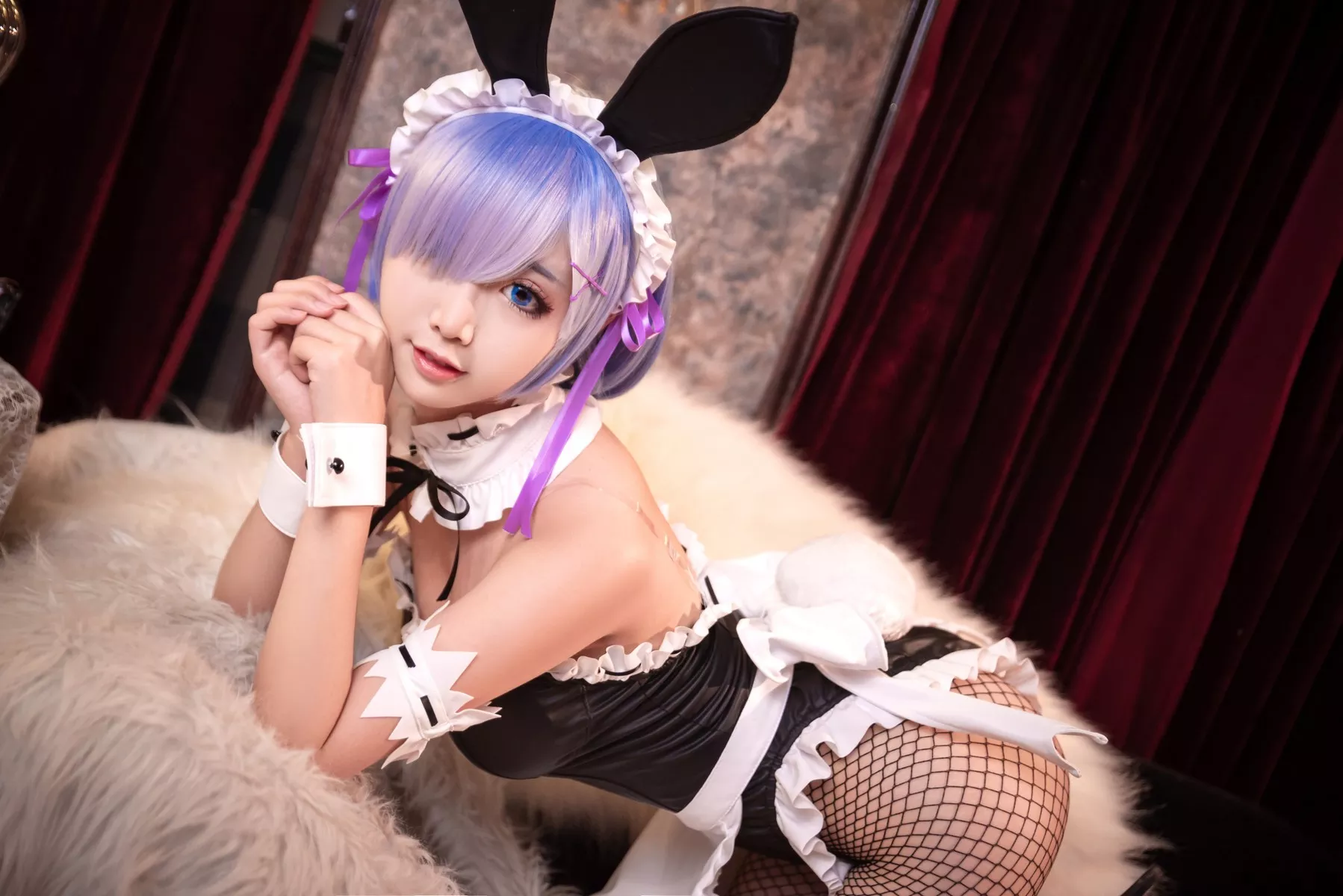 尤物Cosplay 性感密拍 面饼仙儿 网袜 蕾姆