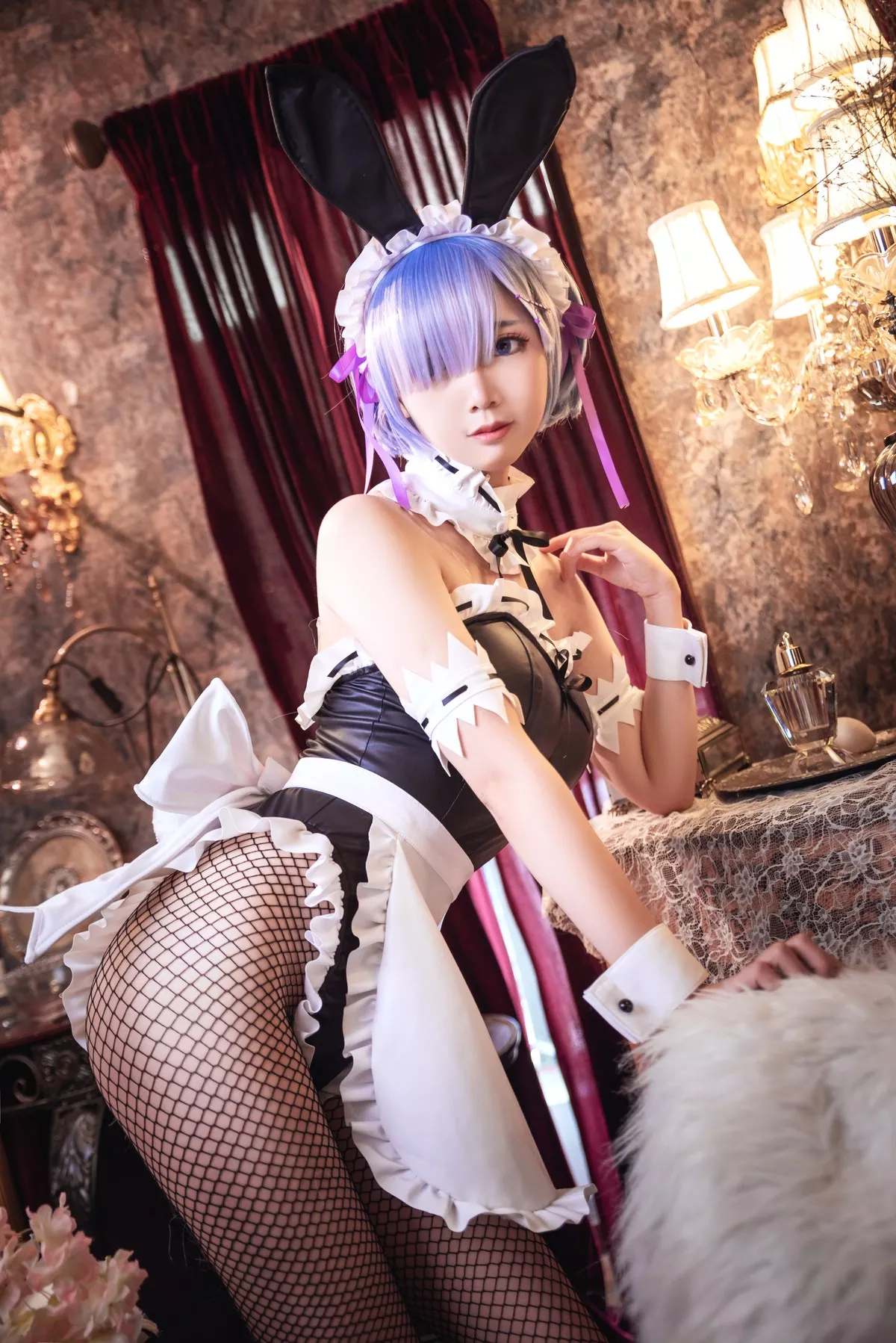 尤物Cosplay 性感密拍 面饼仙儿 网袜 蕾姆