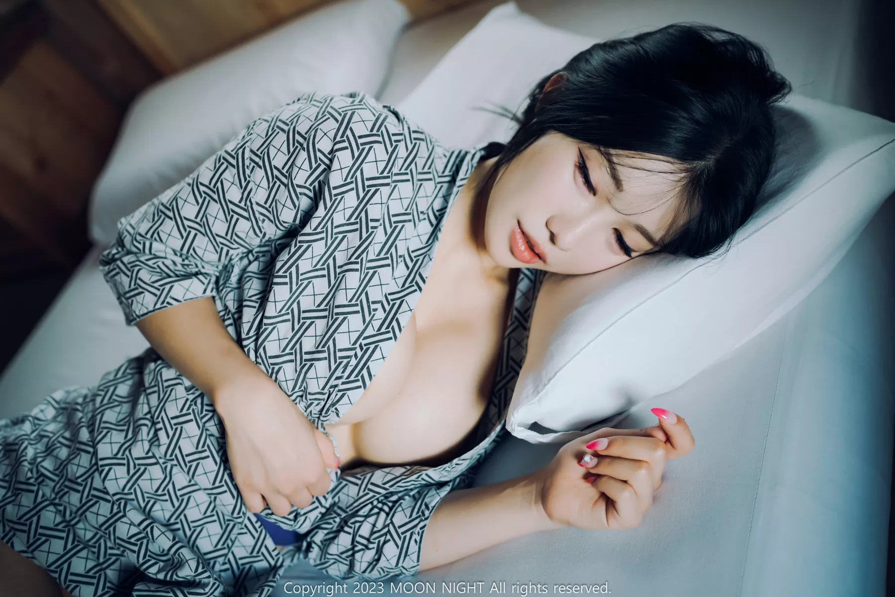 Yunjin【Moon Night Snap 月夜快照】 高丽美模影像 Lucky 全集修正