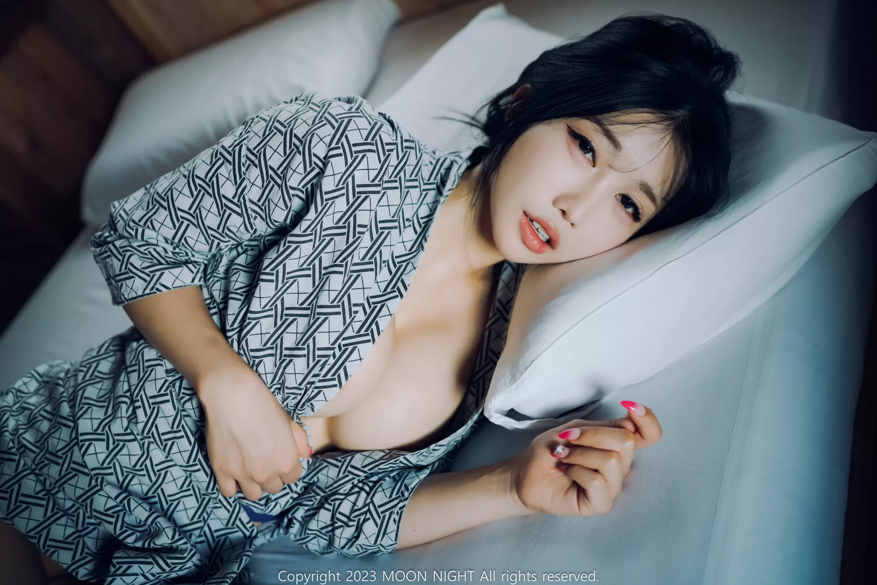 Yunjin【Moon Night Snap 月夜快照】 高丽美模影像 Lucky 全集修正