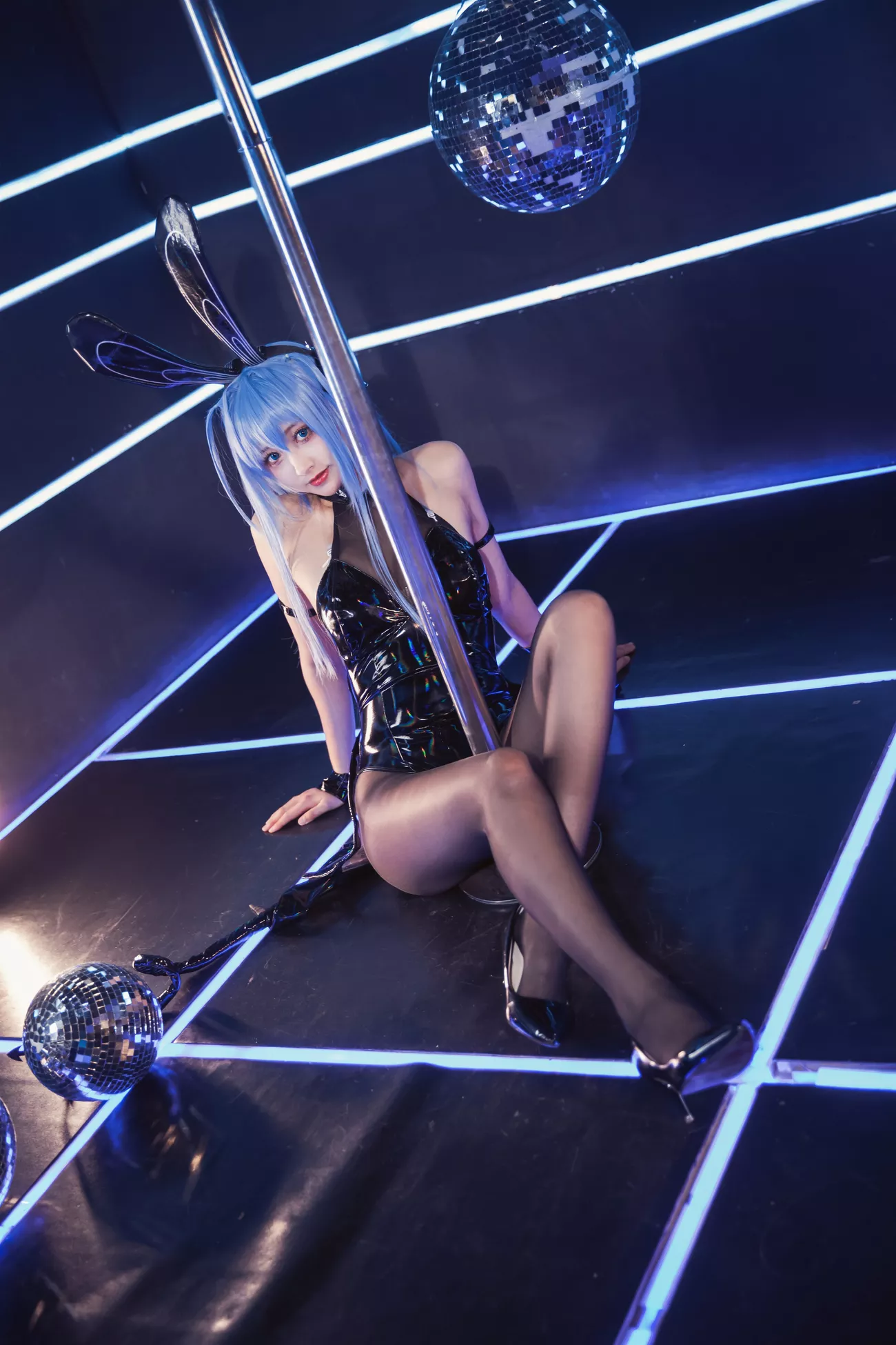 女神Cosplay 诱人私拍 Luisa_零纱 新泽西兔女郎