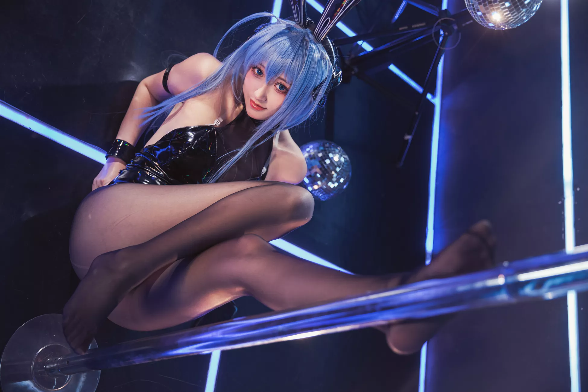 女神Cosplay 诱人私拍 Luisa_零纱 新泽西兔女郎