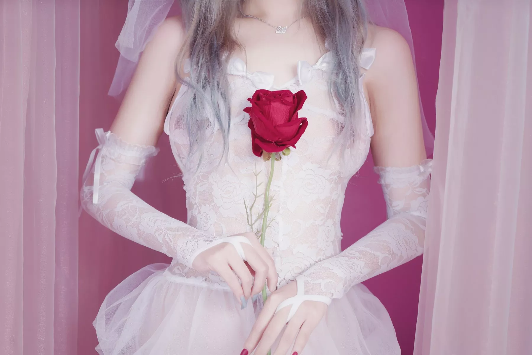 美女Cosplay 妩媚私房 eloise 软软 入水蕾边