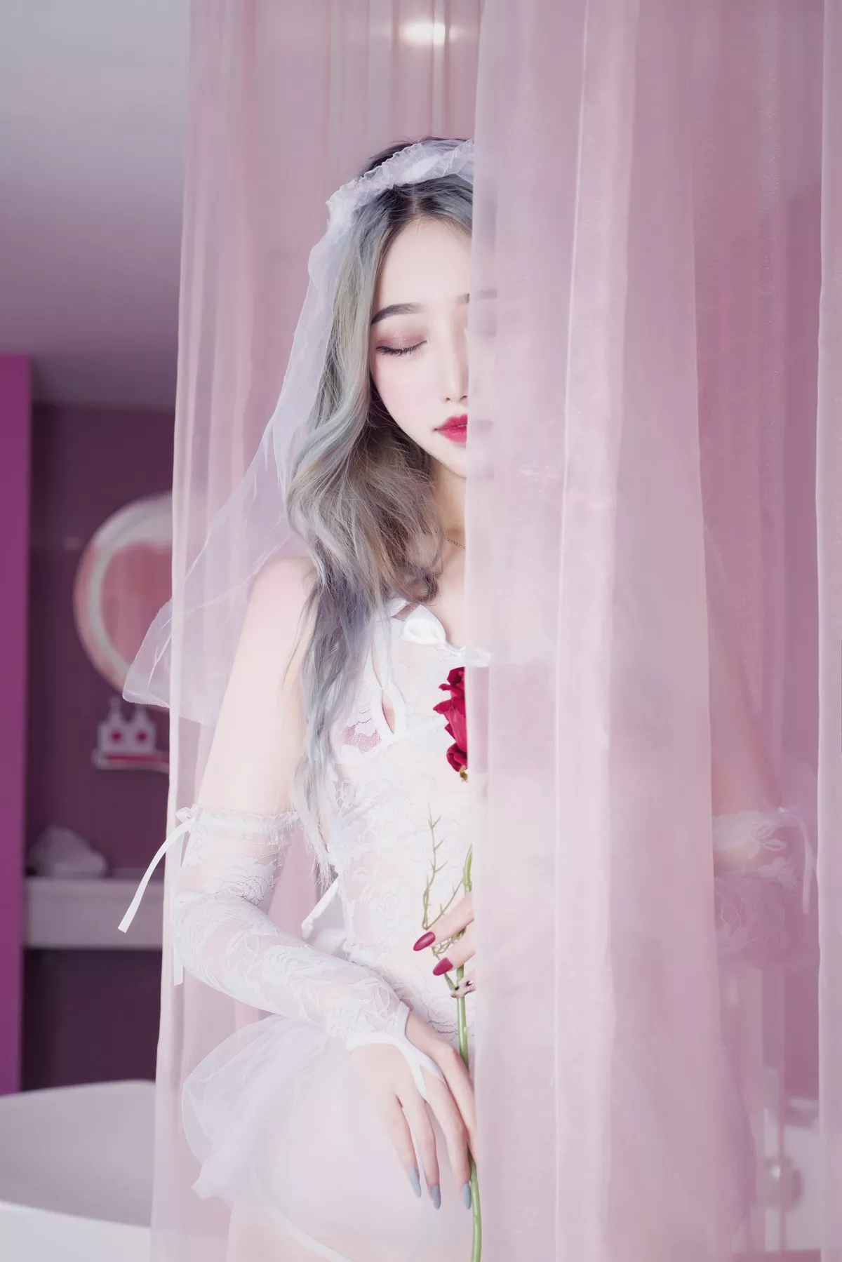 美女Cosplay 妩媚私房 eloise 软软 入水蕾边