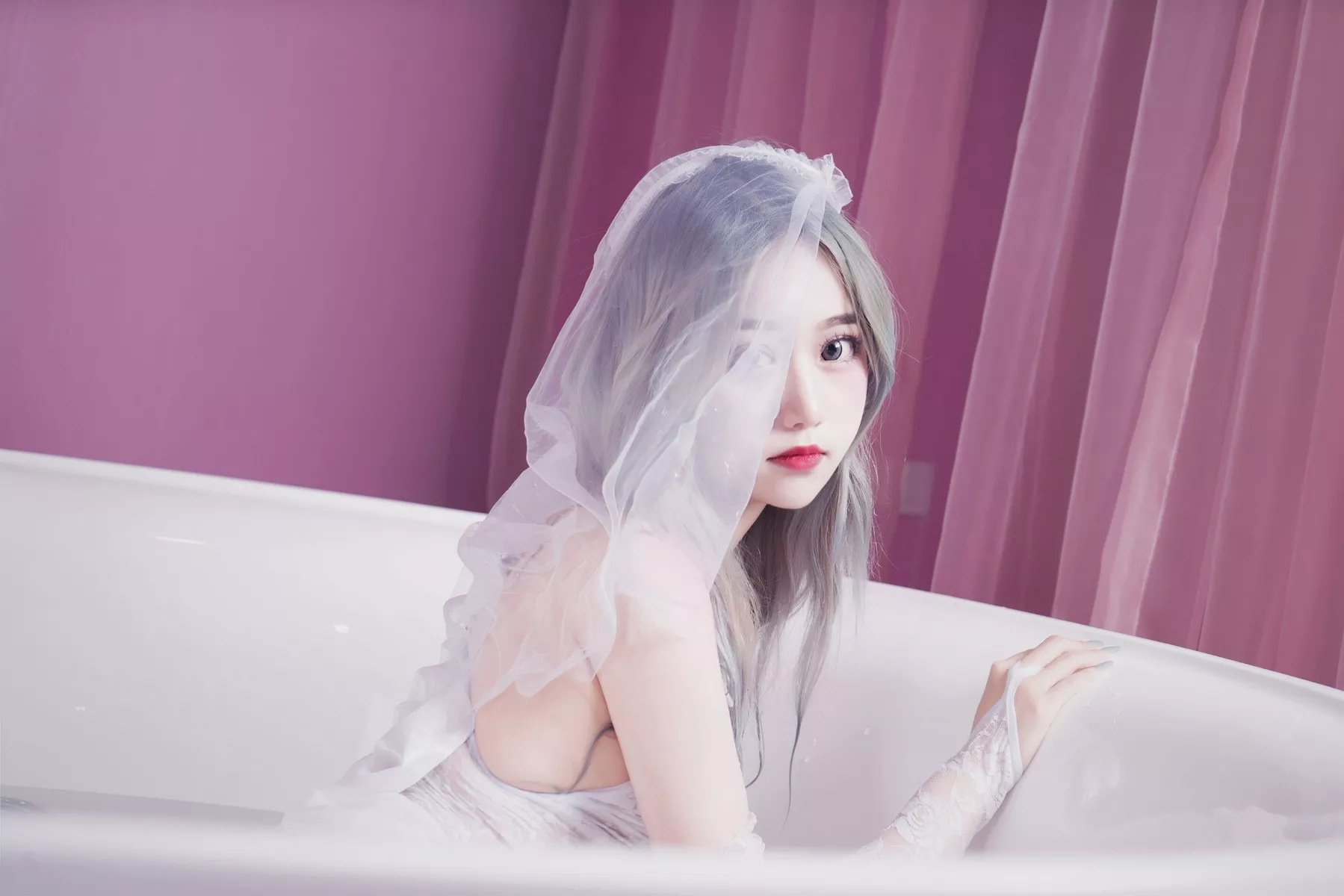 美女Cosplay 妩媚私房 eloise 软软 入水蕾边