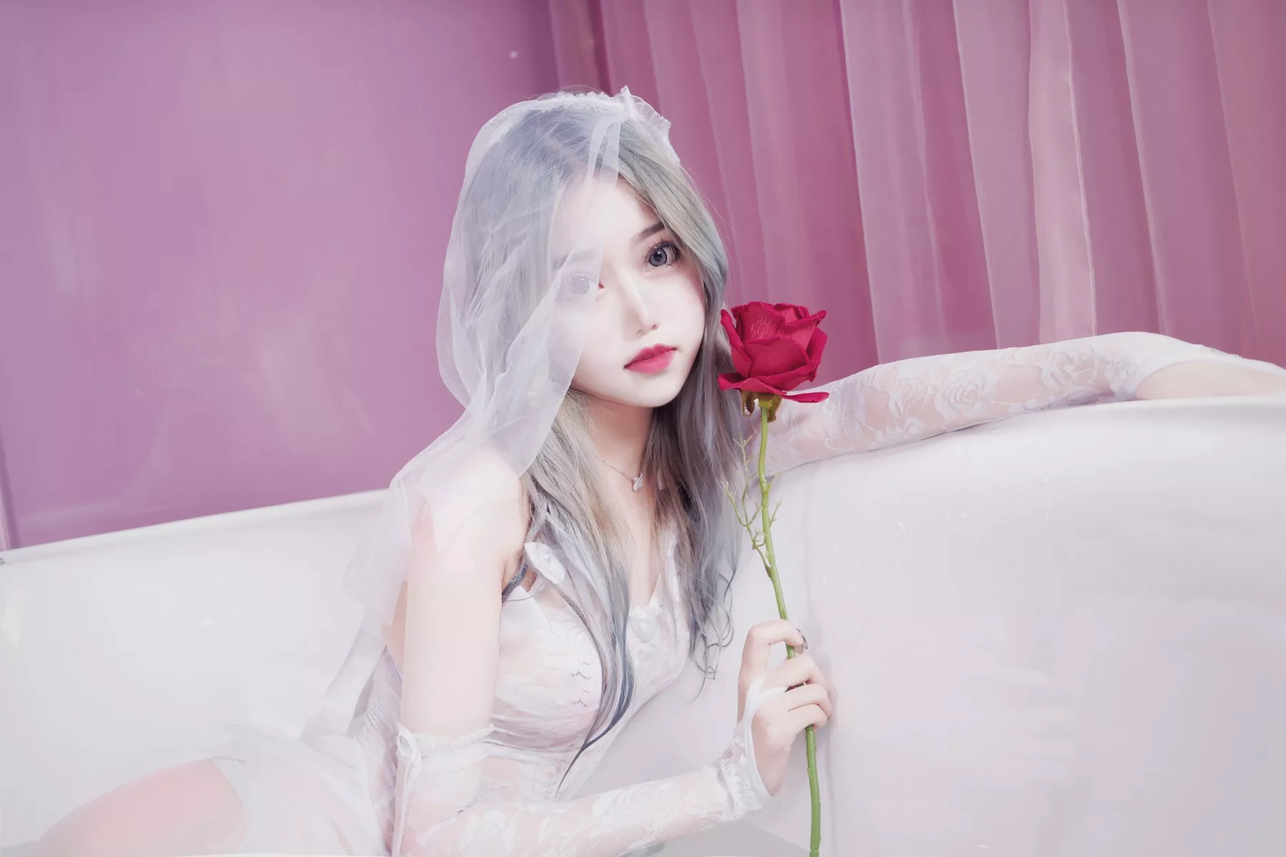 美女Cosplay 妩媚私房 eloise 软软 入水蕾边