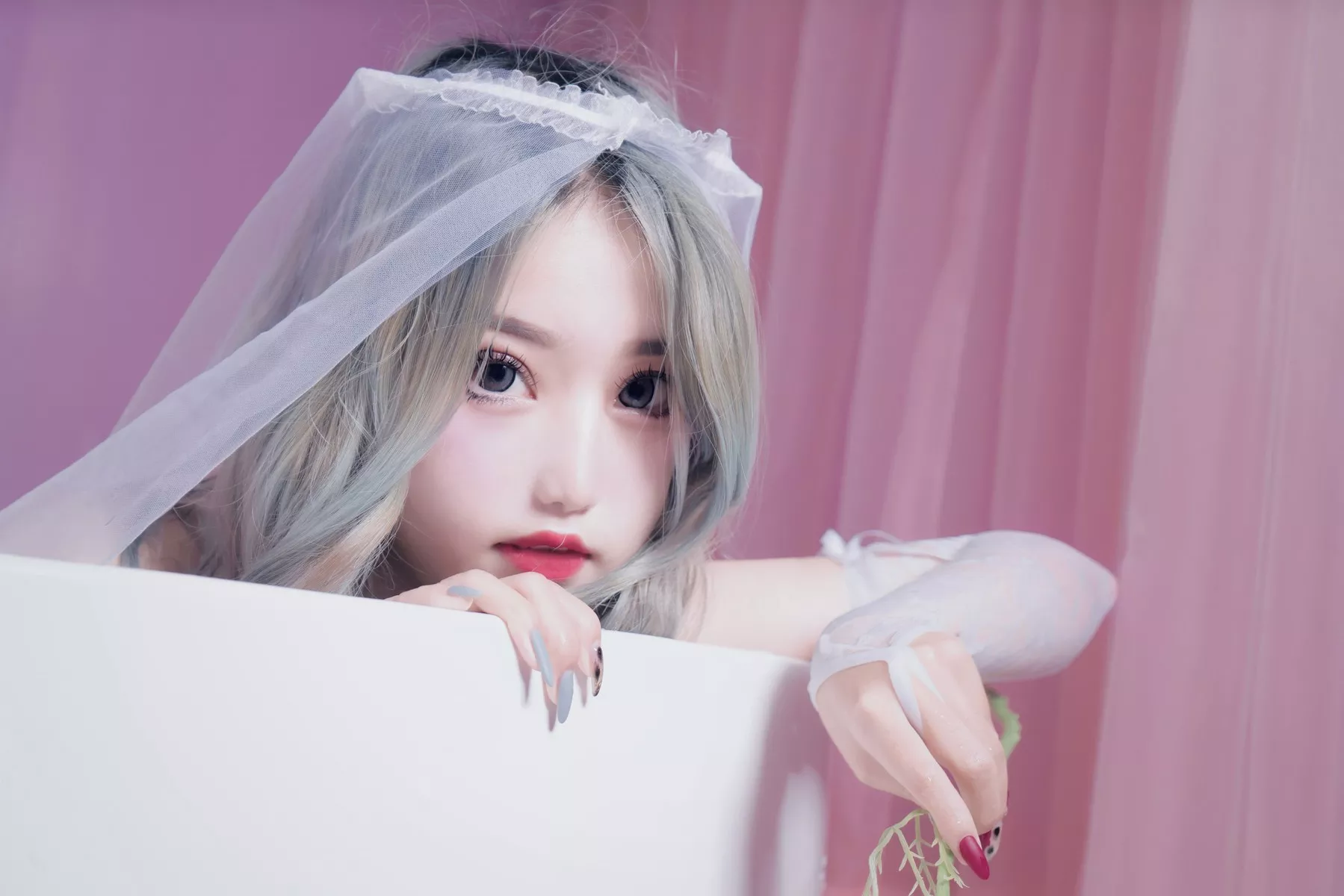 美女Cosplay 妩媚私房 eloise 软软 入水蕾边