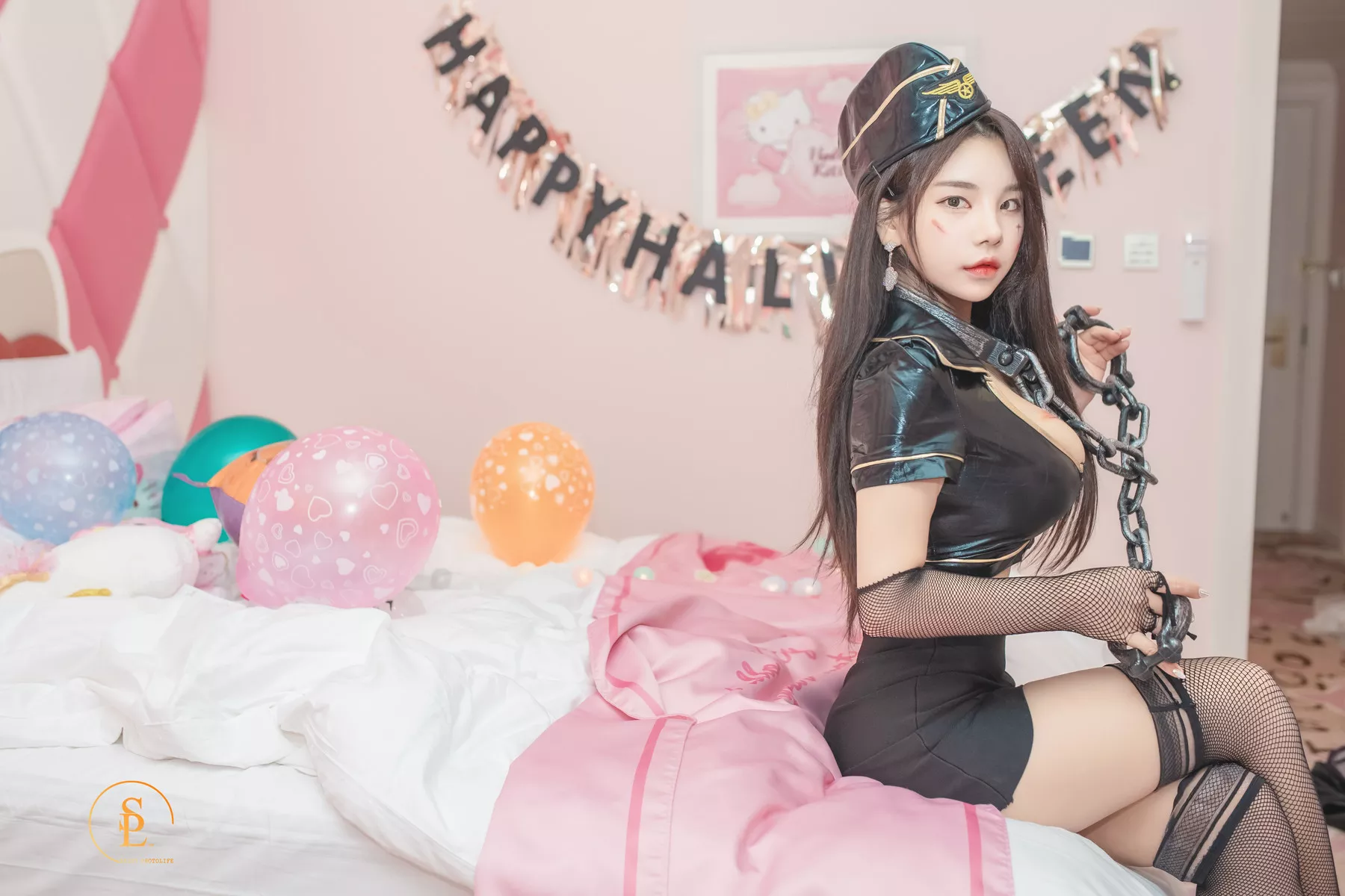 Zzyuri 【SAINT Photolife 遮挡生活】 高丽尤物艺术图 Pink Halloween(58P)