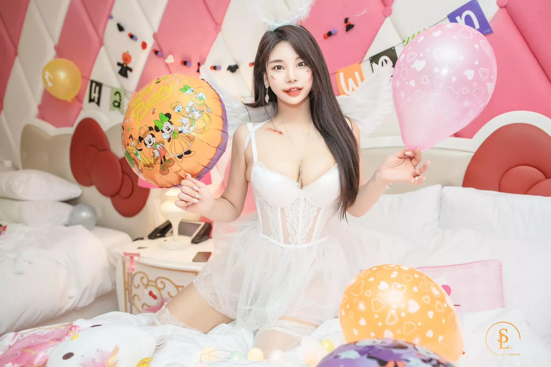 Zzyuri 【SAINT Photolife 遮挡生活】 高丽尤物艺术图 Pink Halloween(58P)