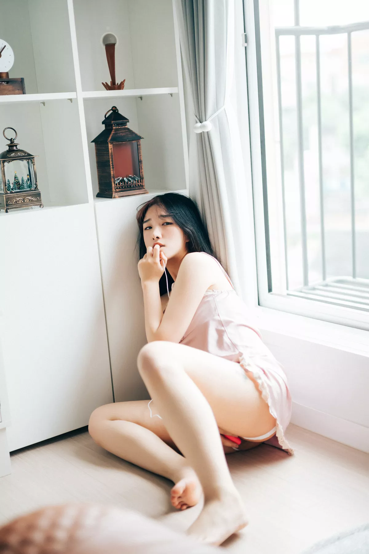 Sonson 【Loozy 淫惰正妹 高丽美人影像 】 高丽美人影像 VR Fxxx 全集修正