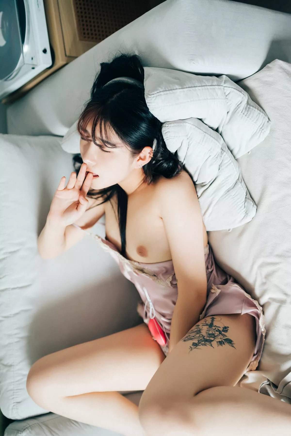 Sonson 【Loozy 淫惰正妹 高丽美人影像 】 高丽美人影像 VR Fxxx 全集修正