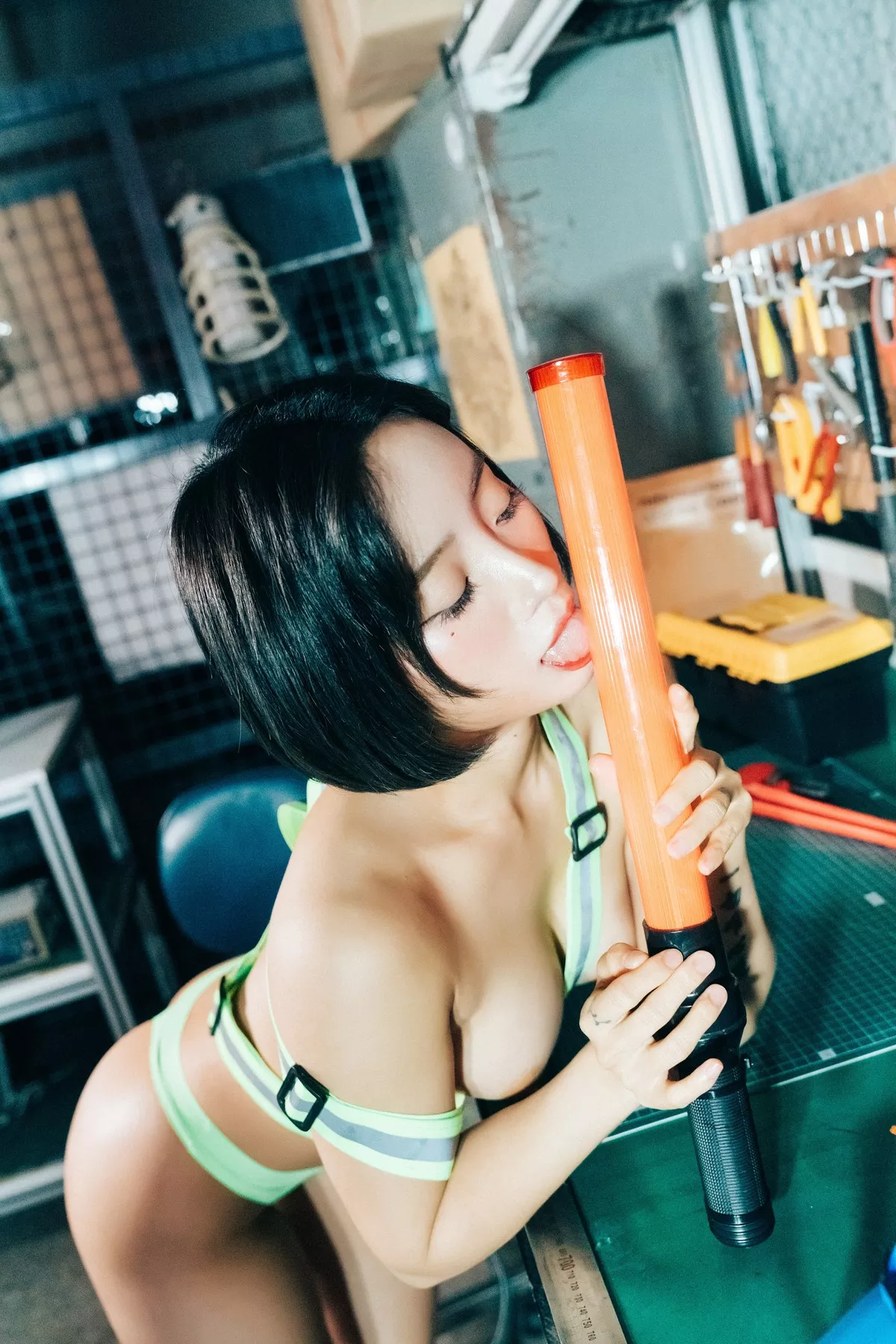Booty Queen【Loozy 淫惰女孩 高丽美女艺术图 】 高丽美女艺术图 Naked Worker 全集修正