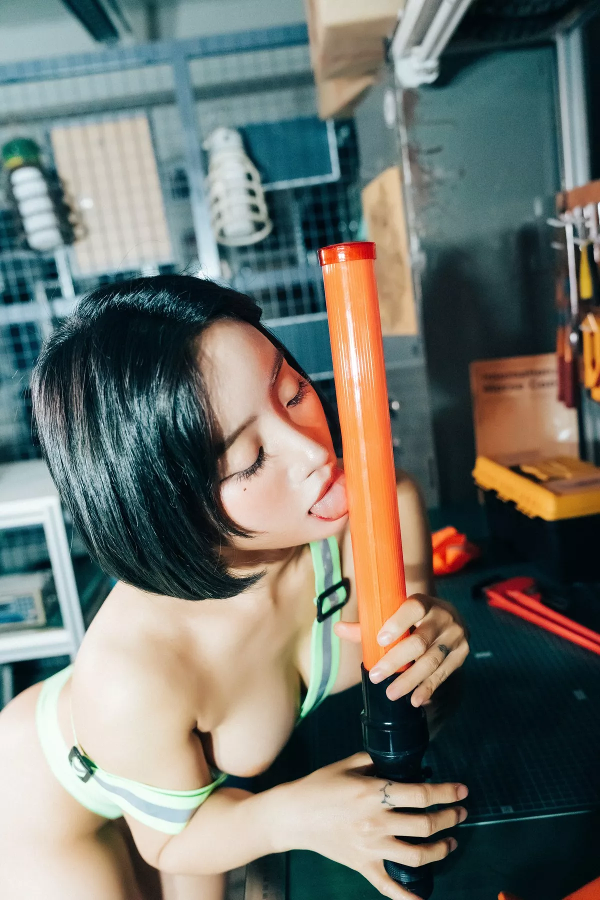 Booty Queen【Loozy 淫惰女孩 高丽美女艺术图 】 高丽美女艺术图 Naked Worker 全集修正