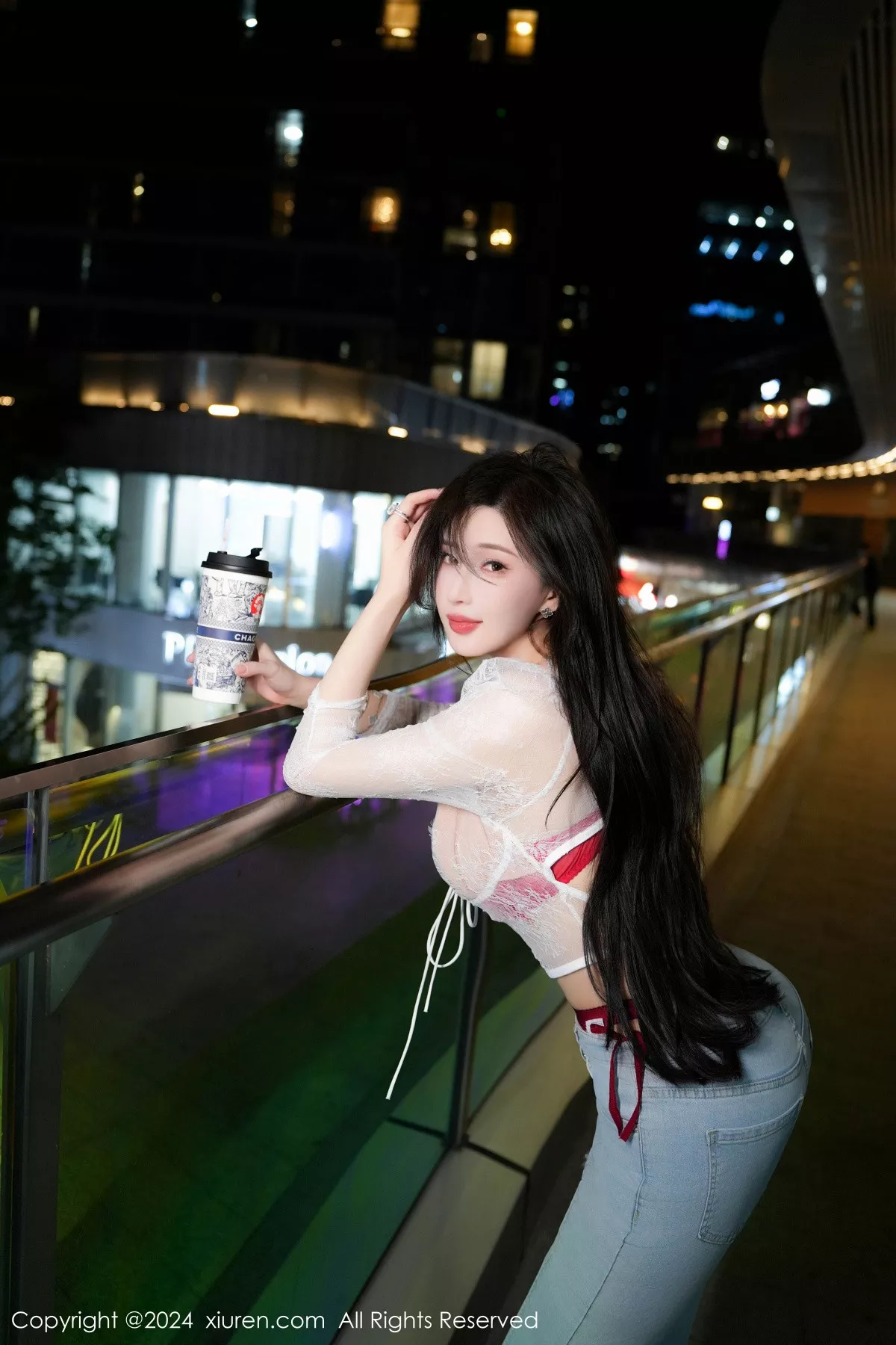 【秀人网XiuRen】 No.8846 美女 Carol周妍希X 风骚 红色内衣 黑丝吊袜 秀理想形体 诱惑写真重组