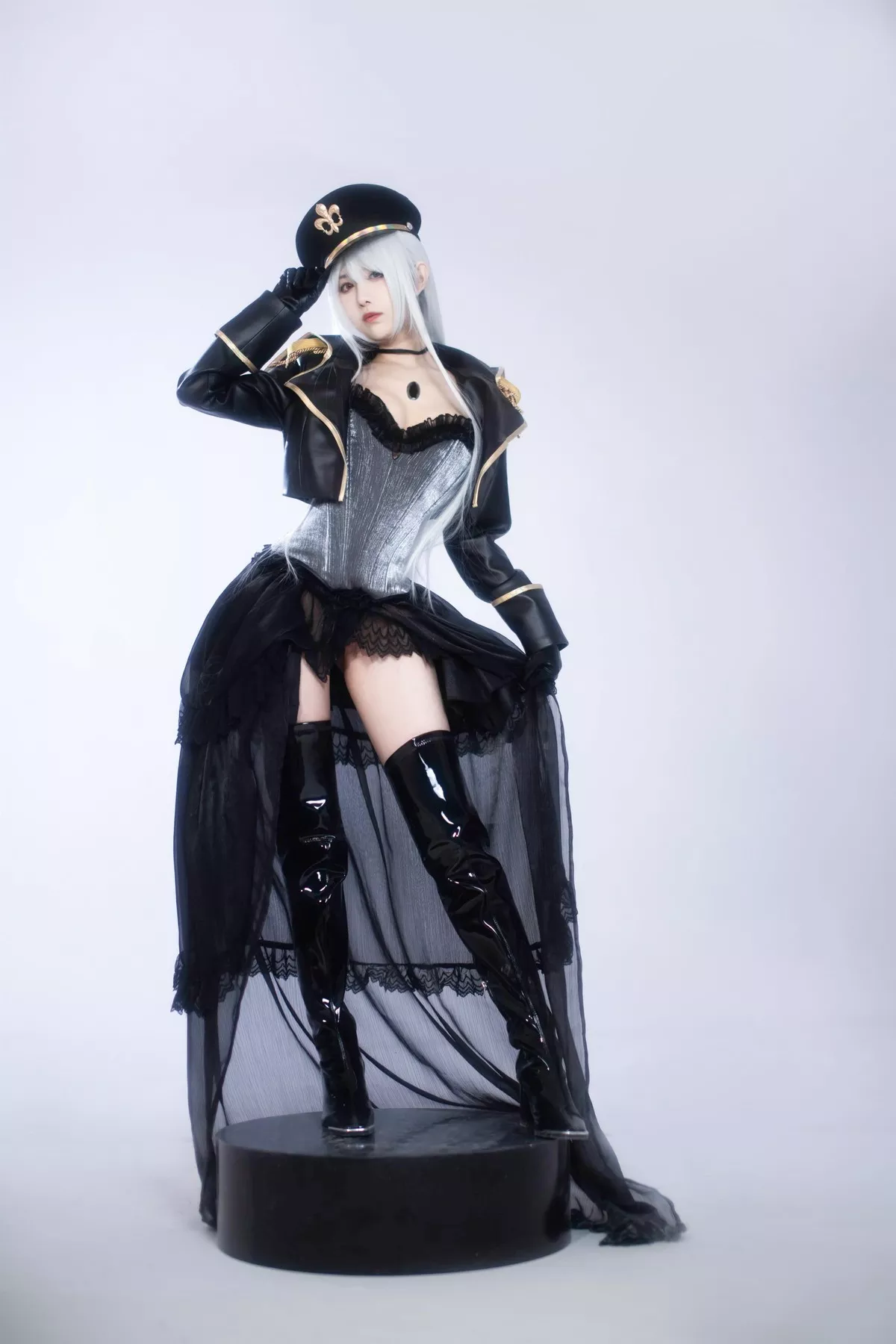 仙女Cosplay 气质私拍 Shika 小鹿鹿 黑山梗菜