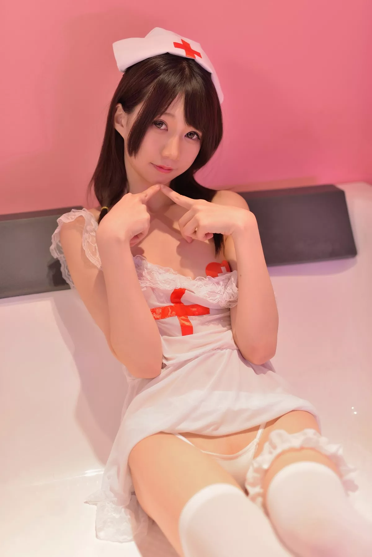 丽人Cosplay Nagisa 魔物喵 迷人护士师 全集修正
