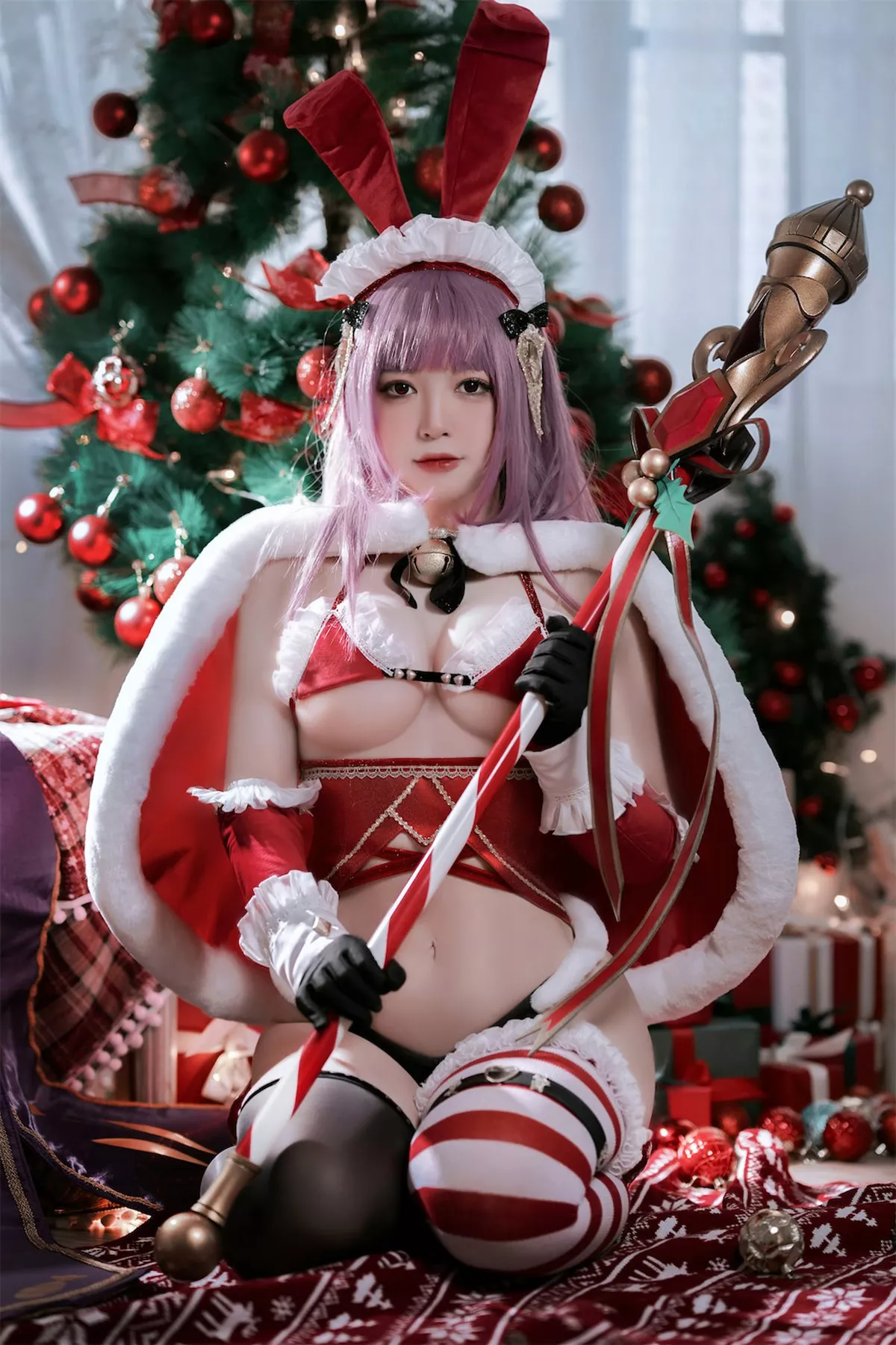 丽人Cosplay 性感密拍 半半子 Christmas Bunny Aike