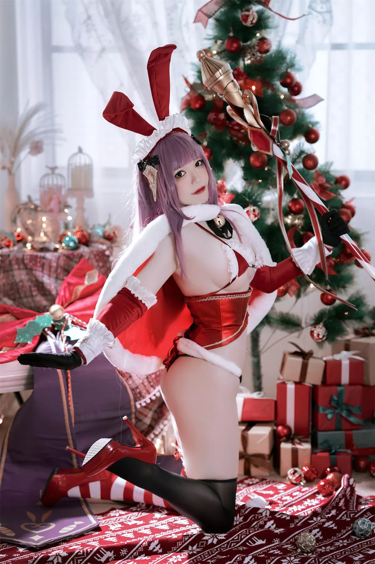 丽人Cosplay 性感密拍 半半子 Christmas Bunny Aike