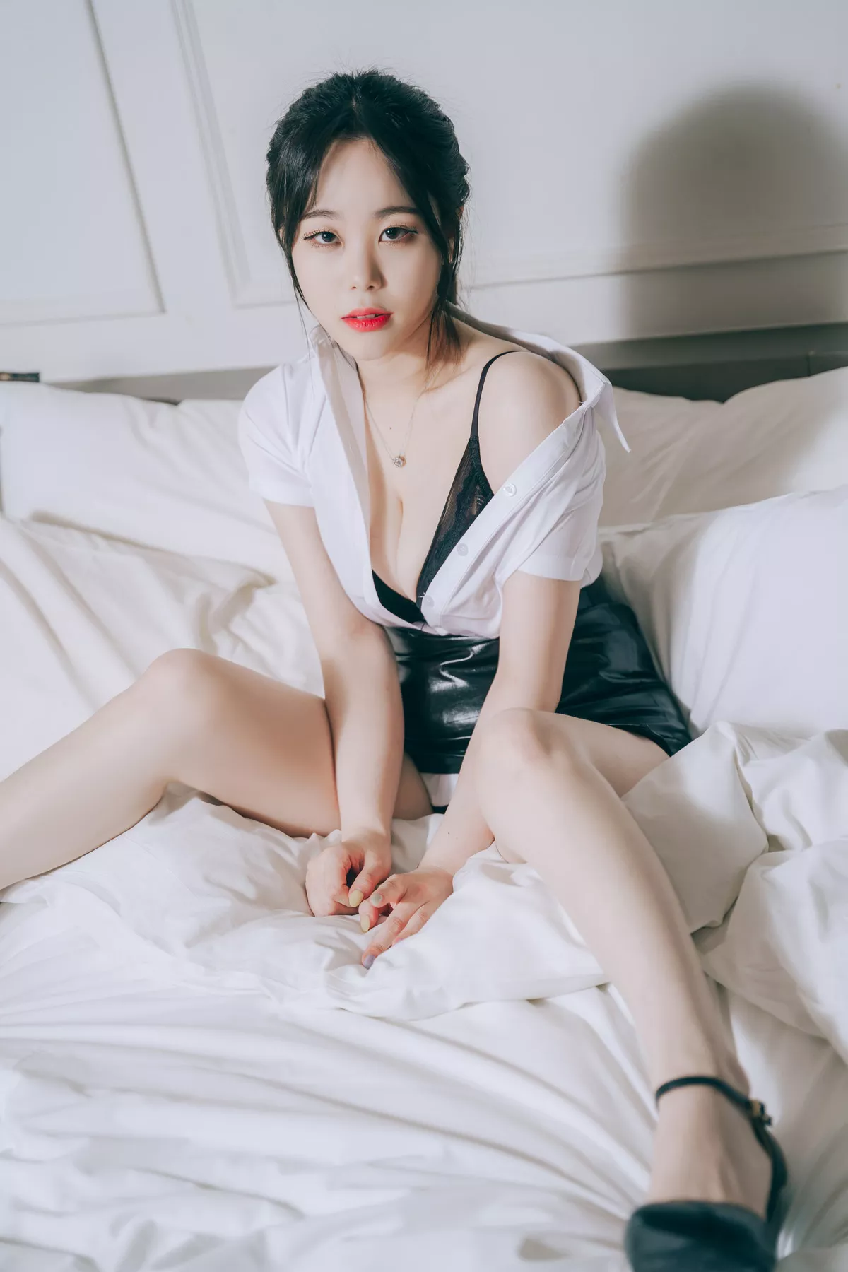 Suyeon【PUSSYLET 软猫写真】 高丽美女写真 SUYEON No.7 (81P)
