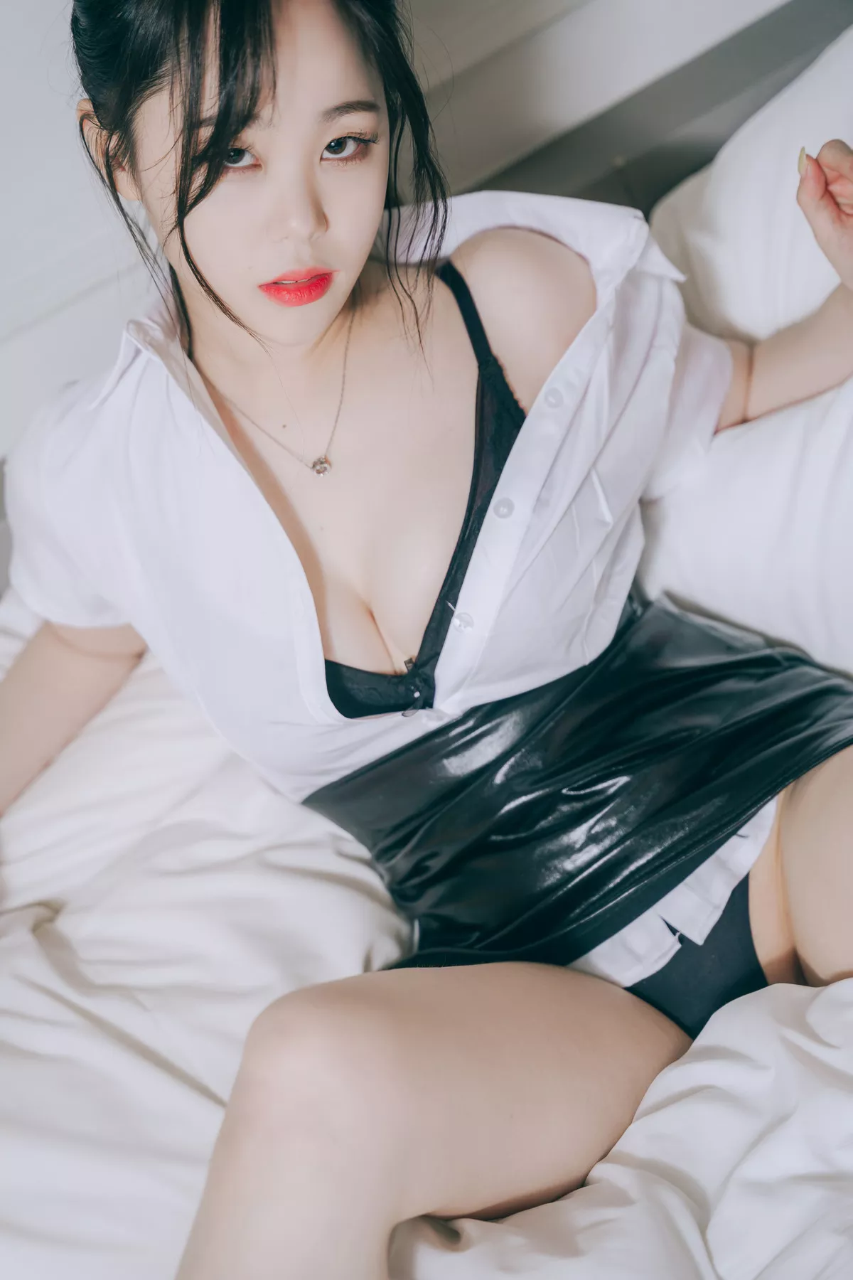 Suyeon【PUSSYLET 软猫写真】 高丽美女写真 SUYEON No.7 (81P)
