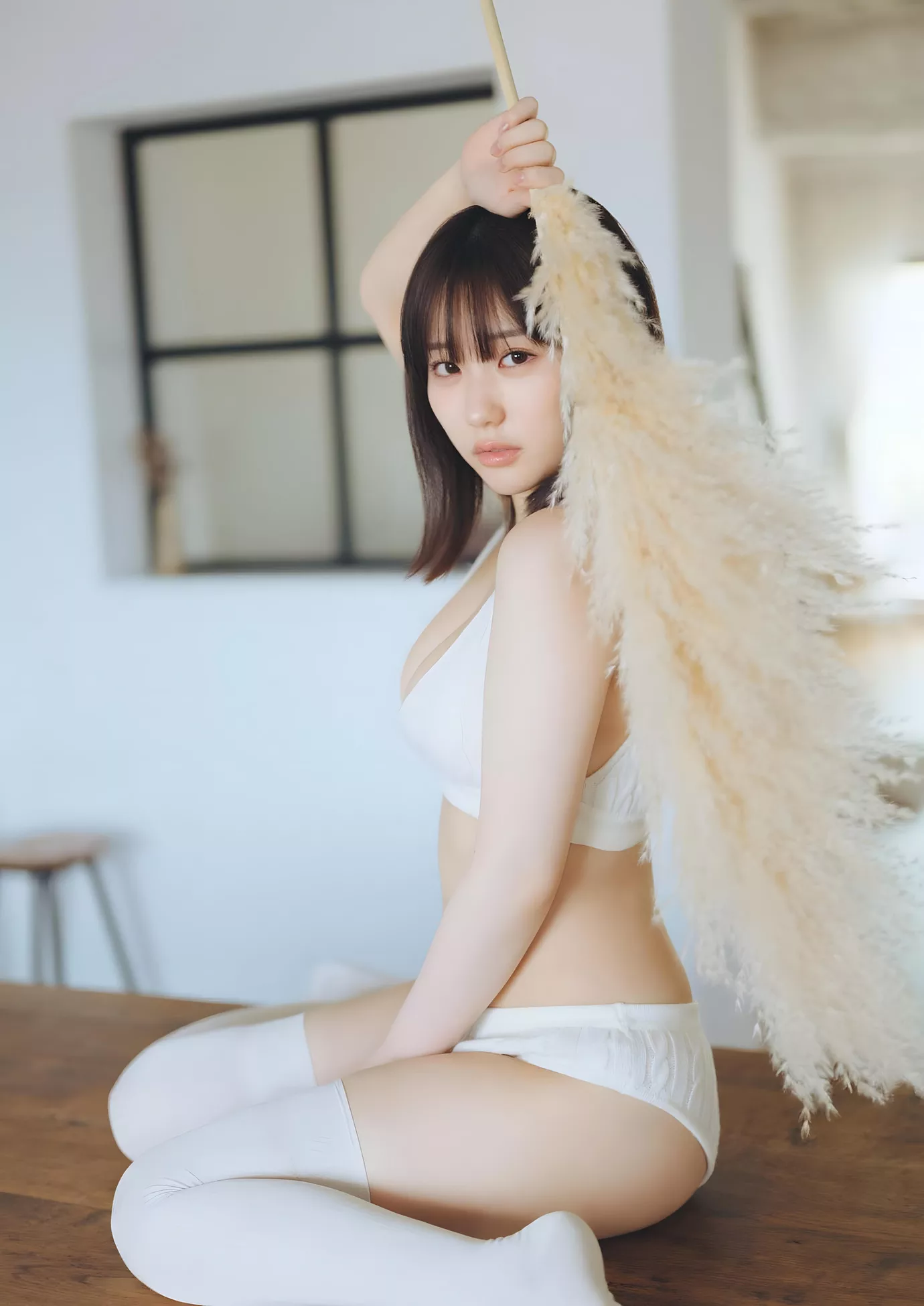 Miku Tanaka 田中美久Big Comic Spirits 2023 Set.47 ( 2023年47号)