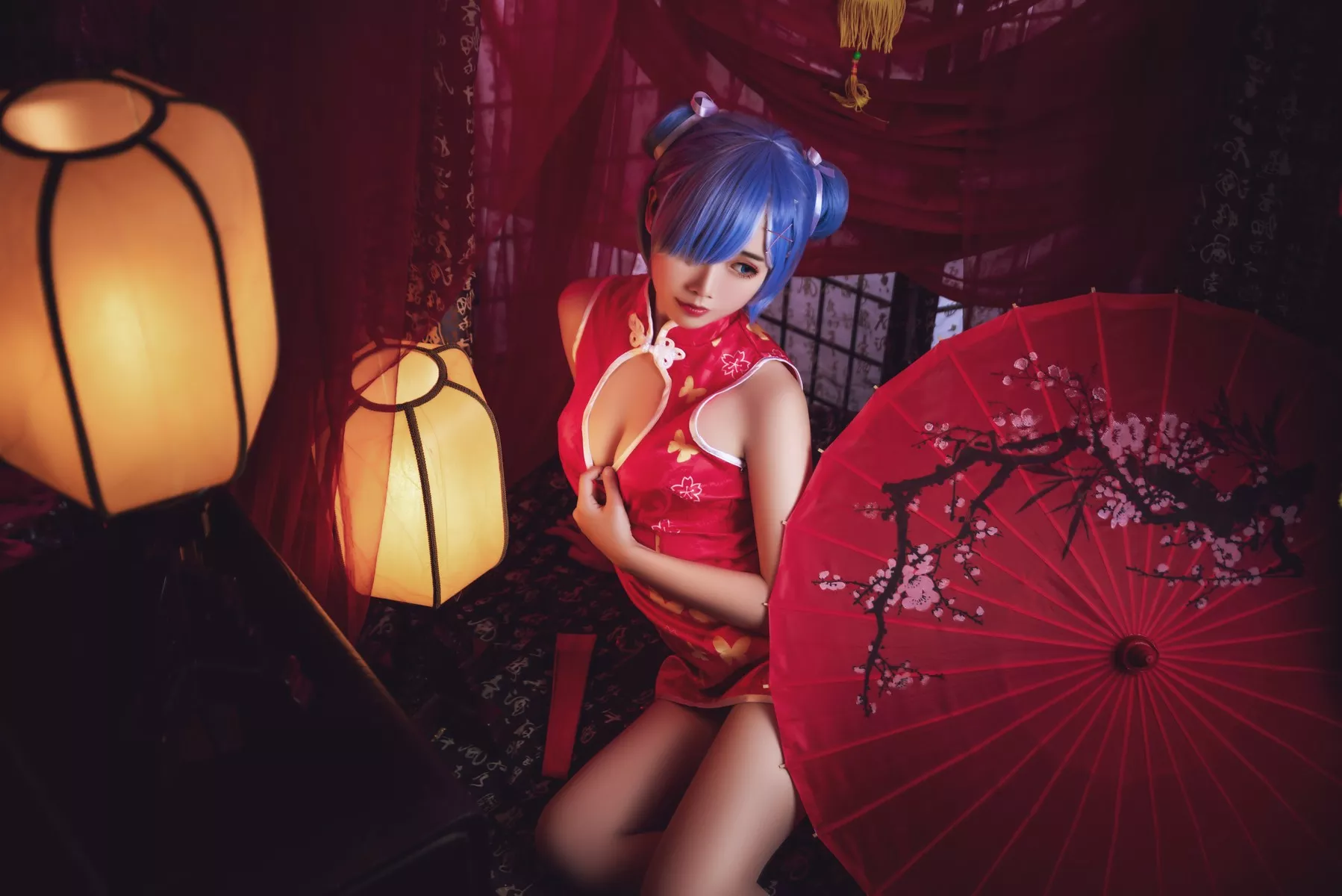尤物Cosplay 魅魔私摄 面饼仙儿 雷姆旗袍