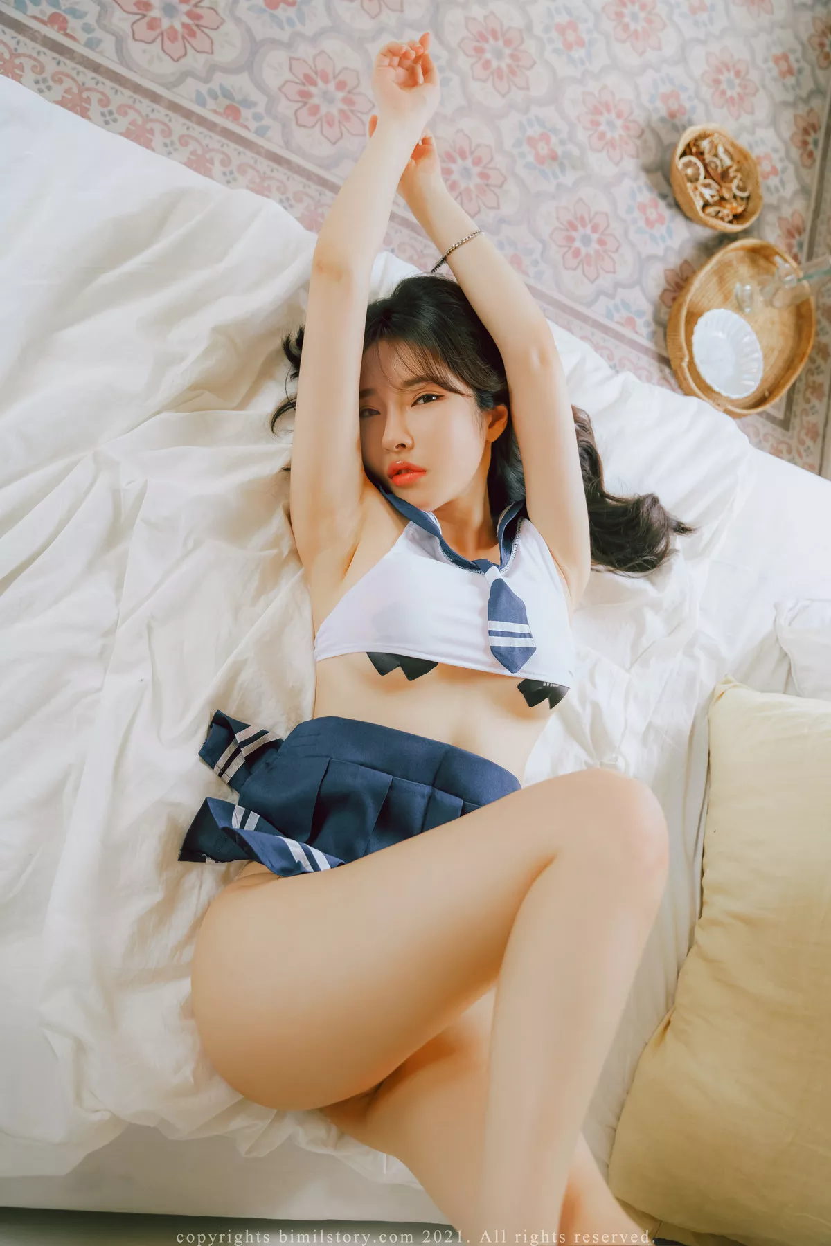 Hanna【Bimilstory 波咪情节】 高丽丽人摄影 In The Rooftop Room(59P)