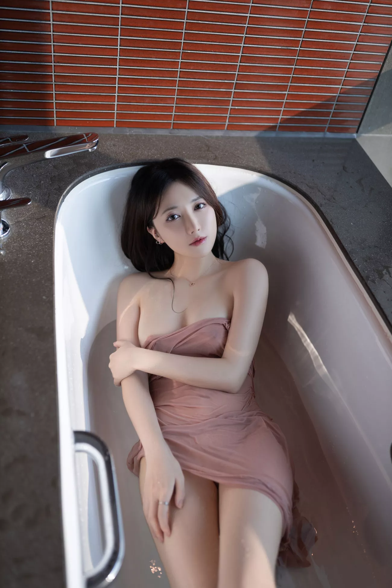 高画质 私房 艺术图 鱼子酱Fish《桃粉》