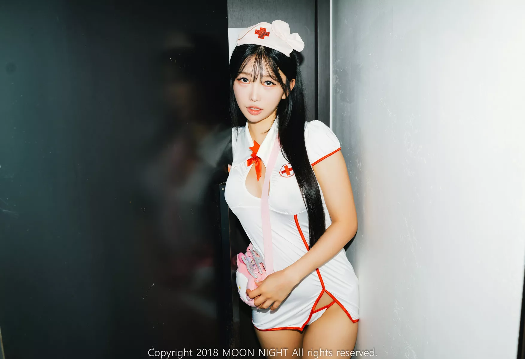 Yunjin【Moon Night Snap 月夜快照】 高丽艳模影像 Yunjin where does it hurt 全集修正