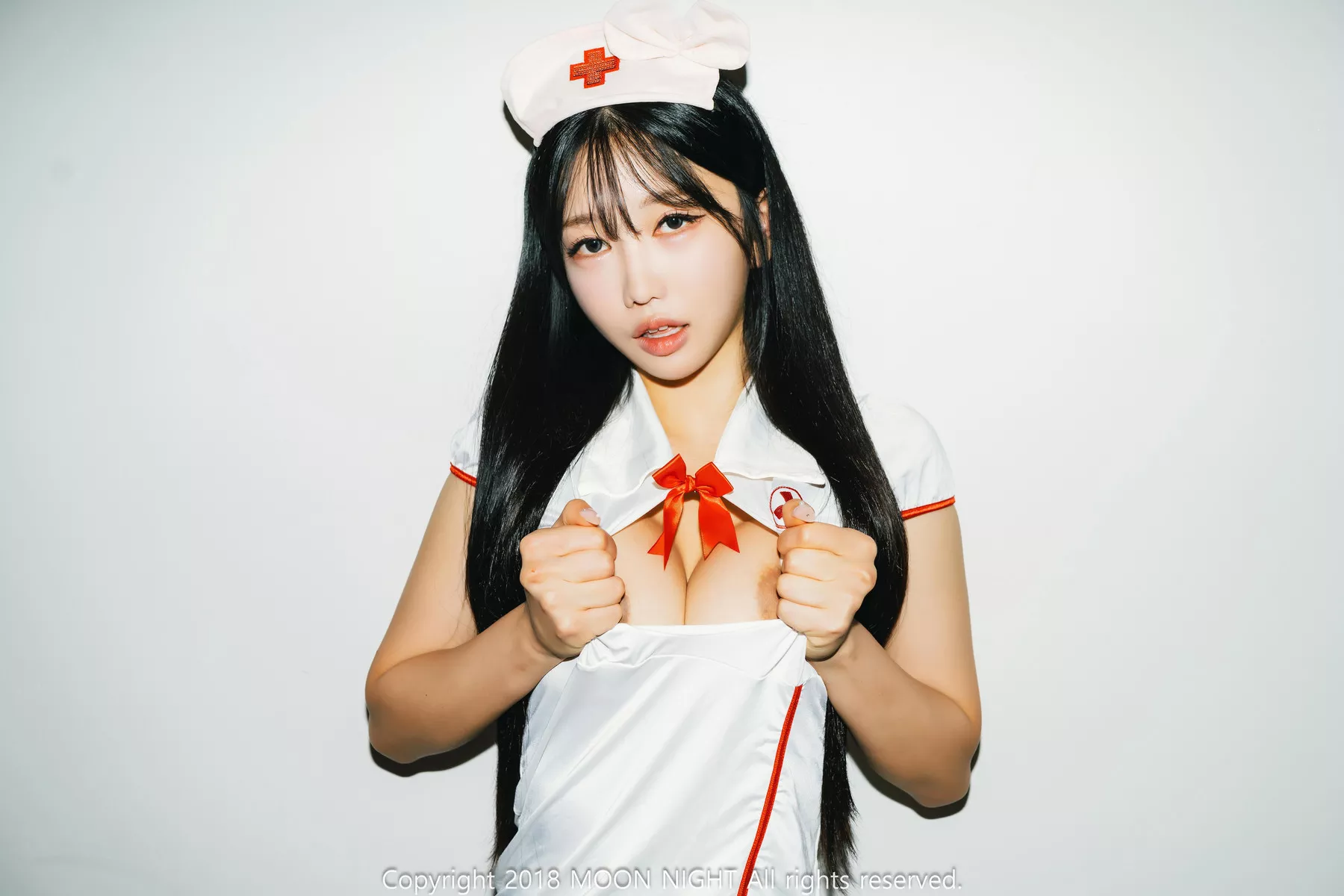 Yunjin【Moon Night Snap 月夜快照】 高丽艳模影像 Yunjin where does it hurt 全集修正