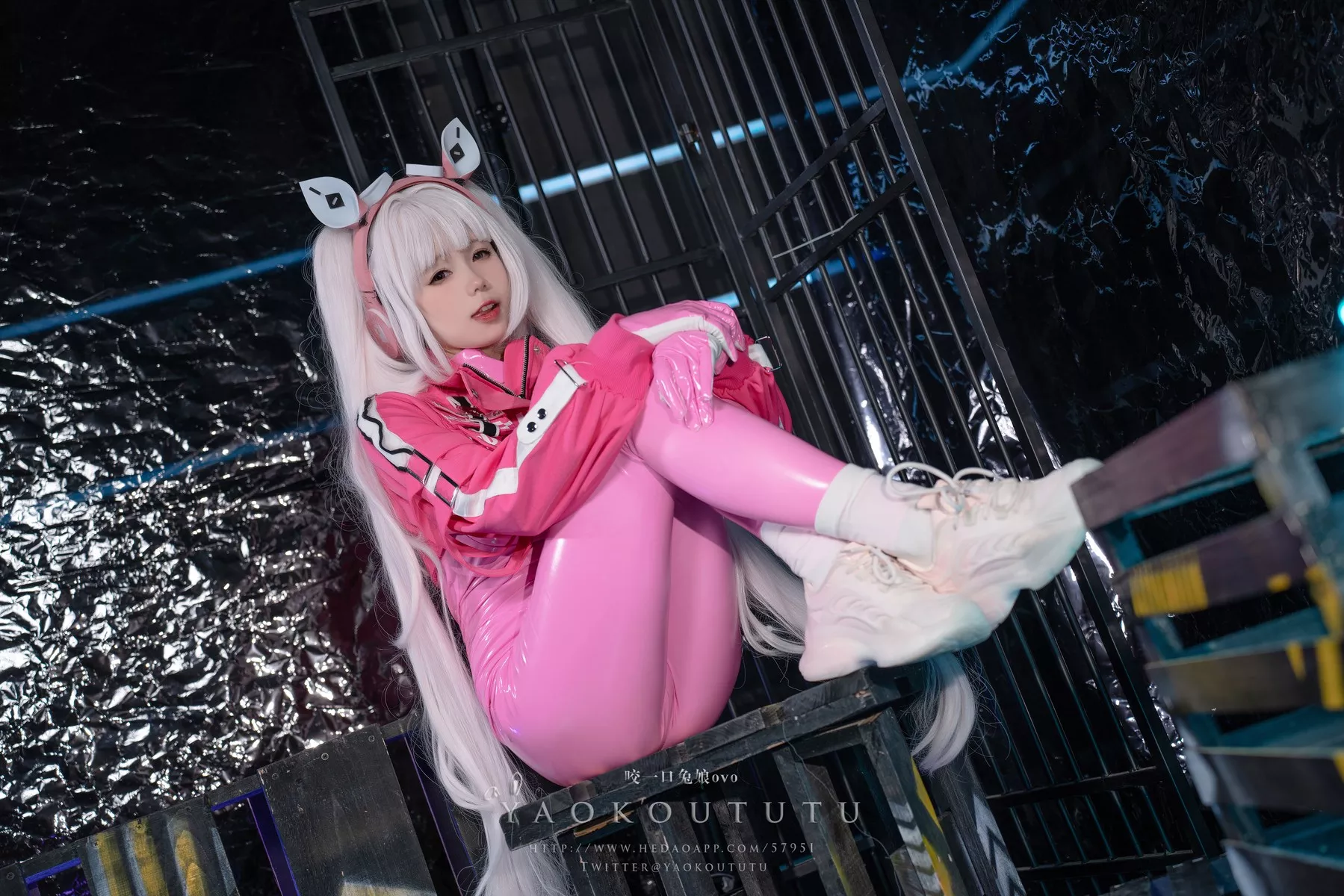 美女Cosplay 撩人私房 黏黏团子兔 NIKKE：爱 丽丝