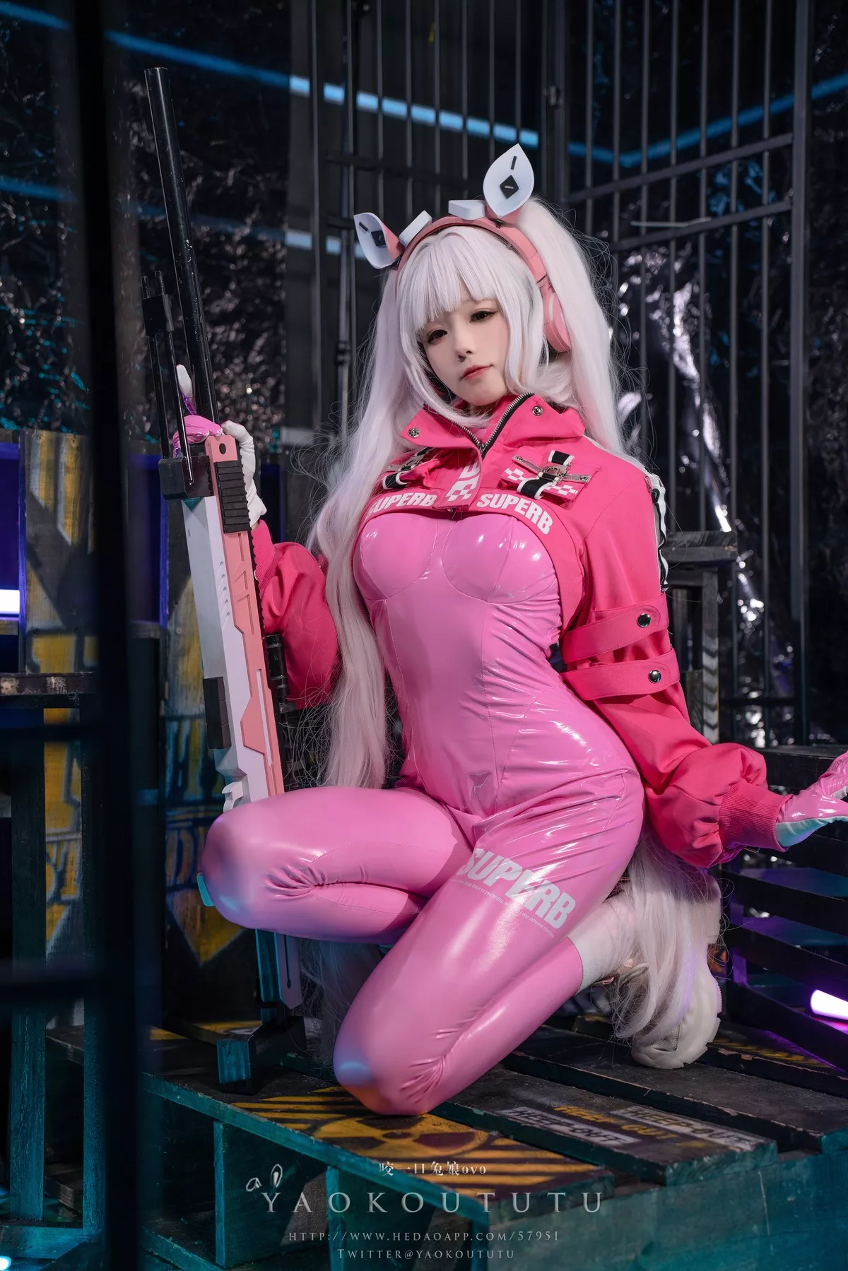 美女Cosplay 撩人私房 黏黏团子兔 NIKKE：爱 丽丝