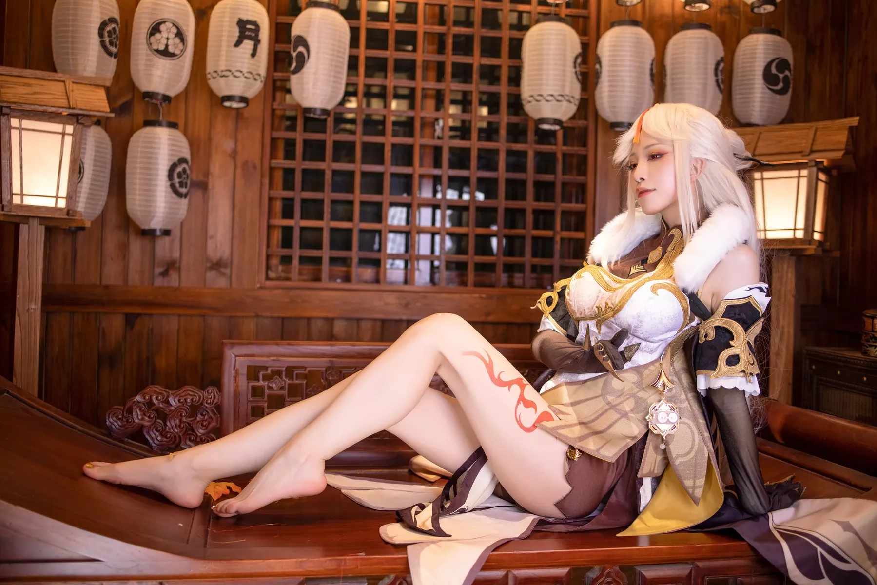 美人Cosplay 风韵私拍 水淼 Aqua 凝光原造型