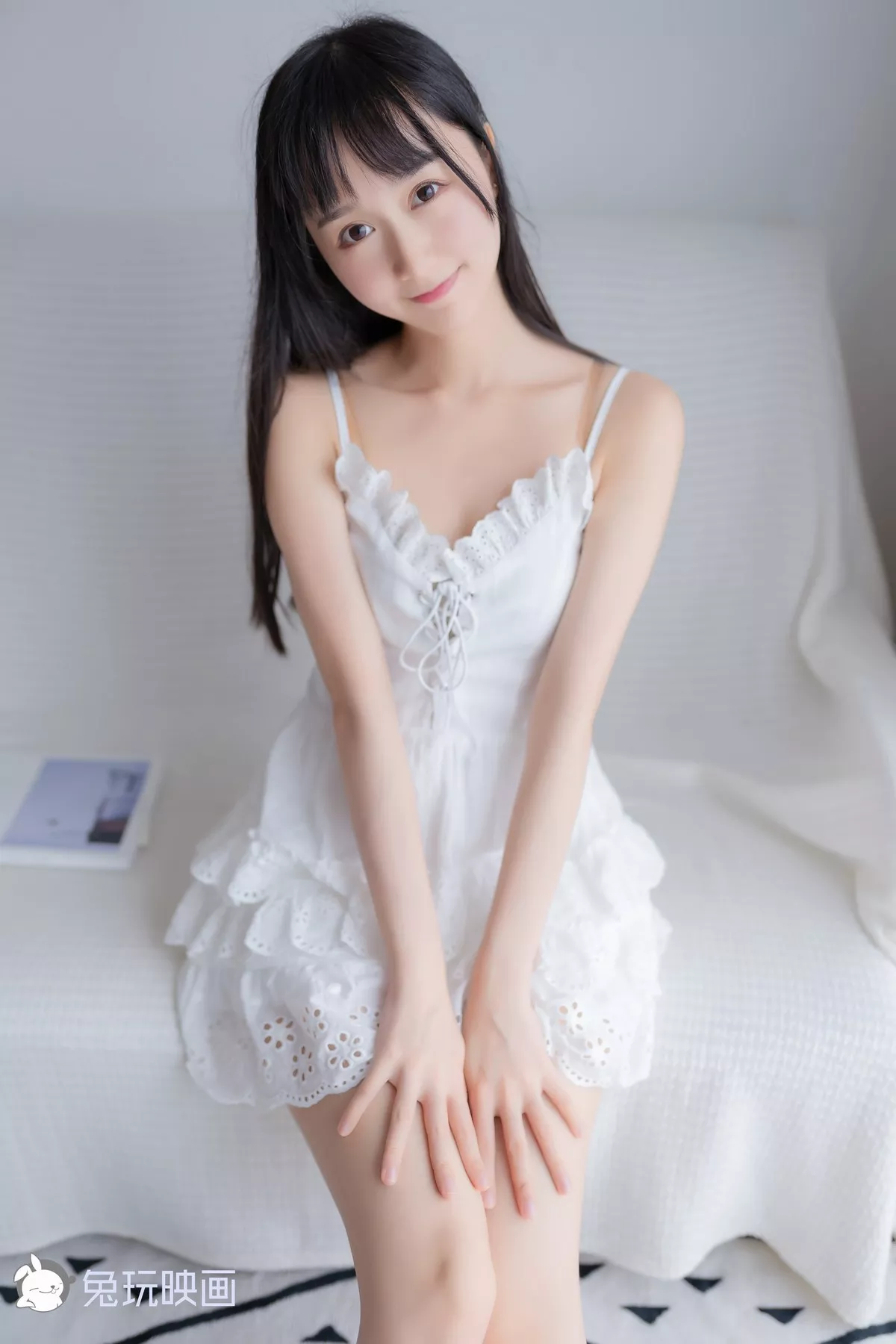 尤物Cosplay 撩人私摄 兔玩映画 白衣丫头