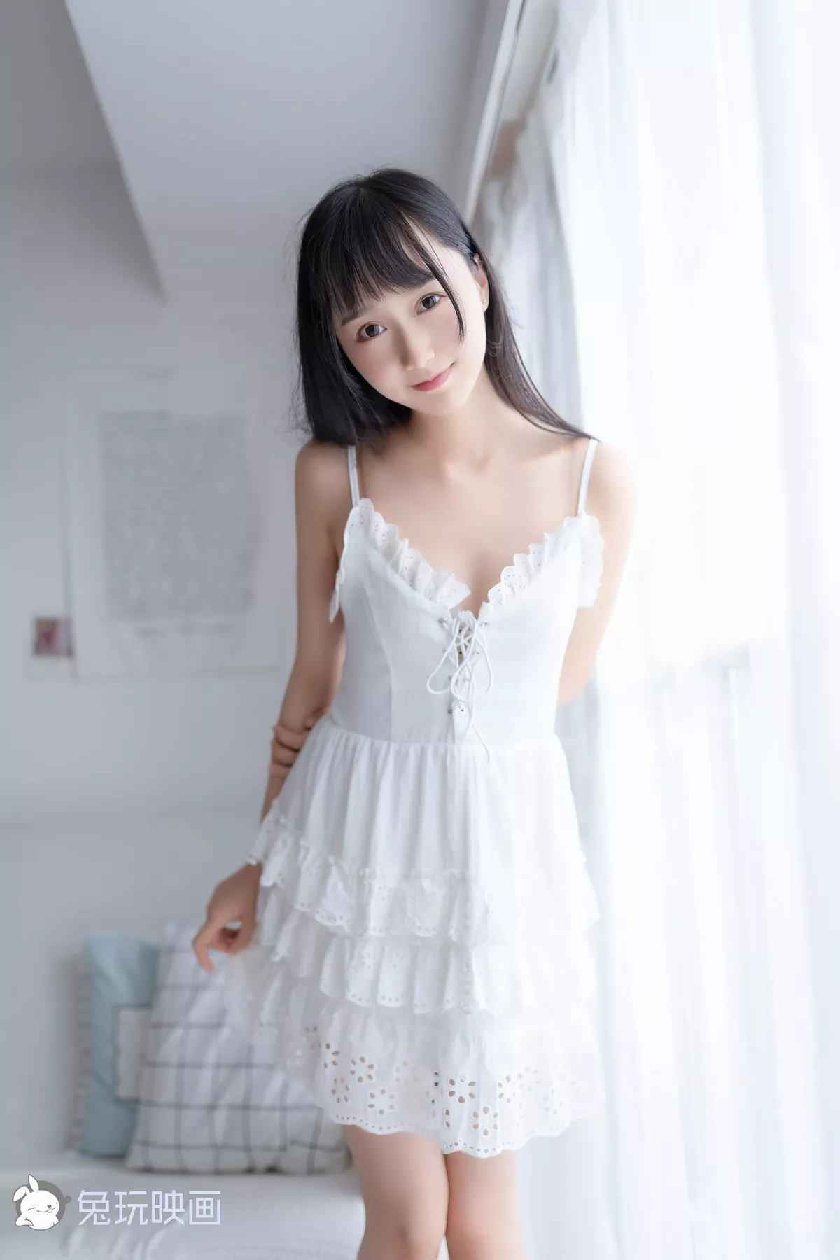 尤物Cosplay 撩人私摄 兔玩映画 白衣丫头