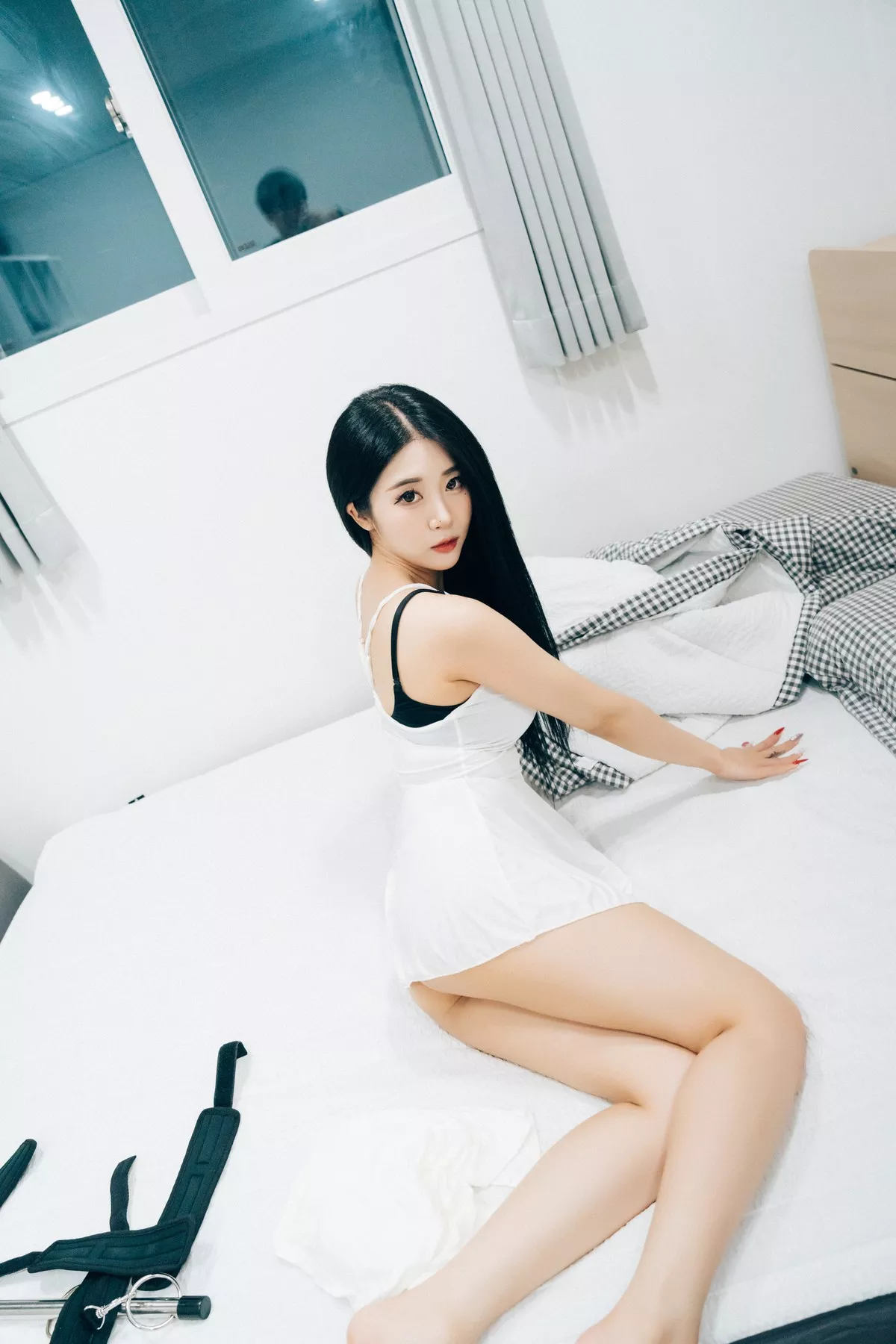 Jeong Bomi 【Loozy 淫惰菇凉 高丽美女摄影 】 高丽美女摄影 You Bomi 全集修正