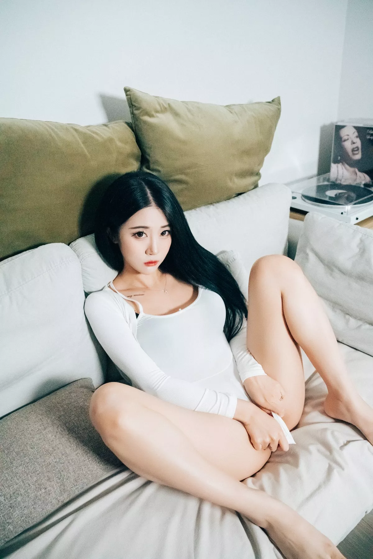 Jeong Bomi 【Loozy 淫惰菇凉 高丽美女摄影 】 高丽美女摄影 You Bomi 全集修正