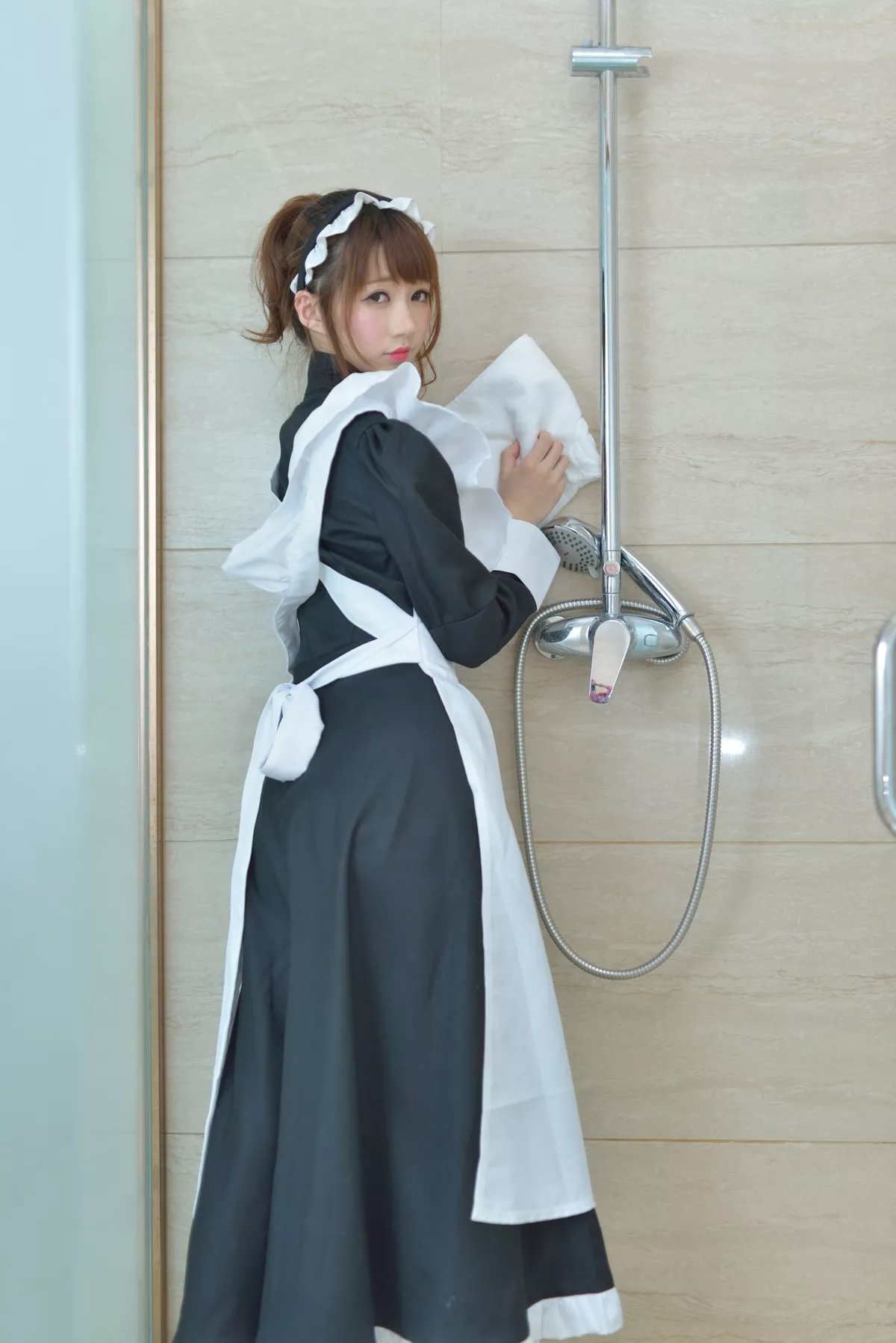 美人Cosplay 风情私房 Nagisa 魔物喵 女侍 小姐