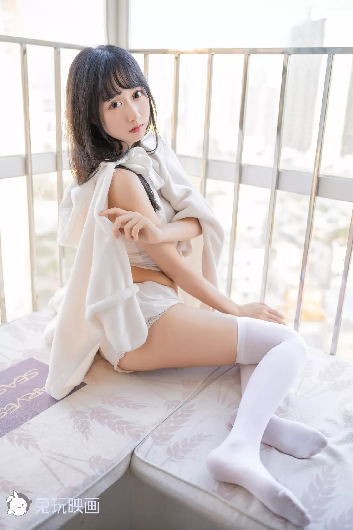 佳人Cosplay 迷惑密拍 兔玩映画 浴巾 兔子