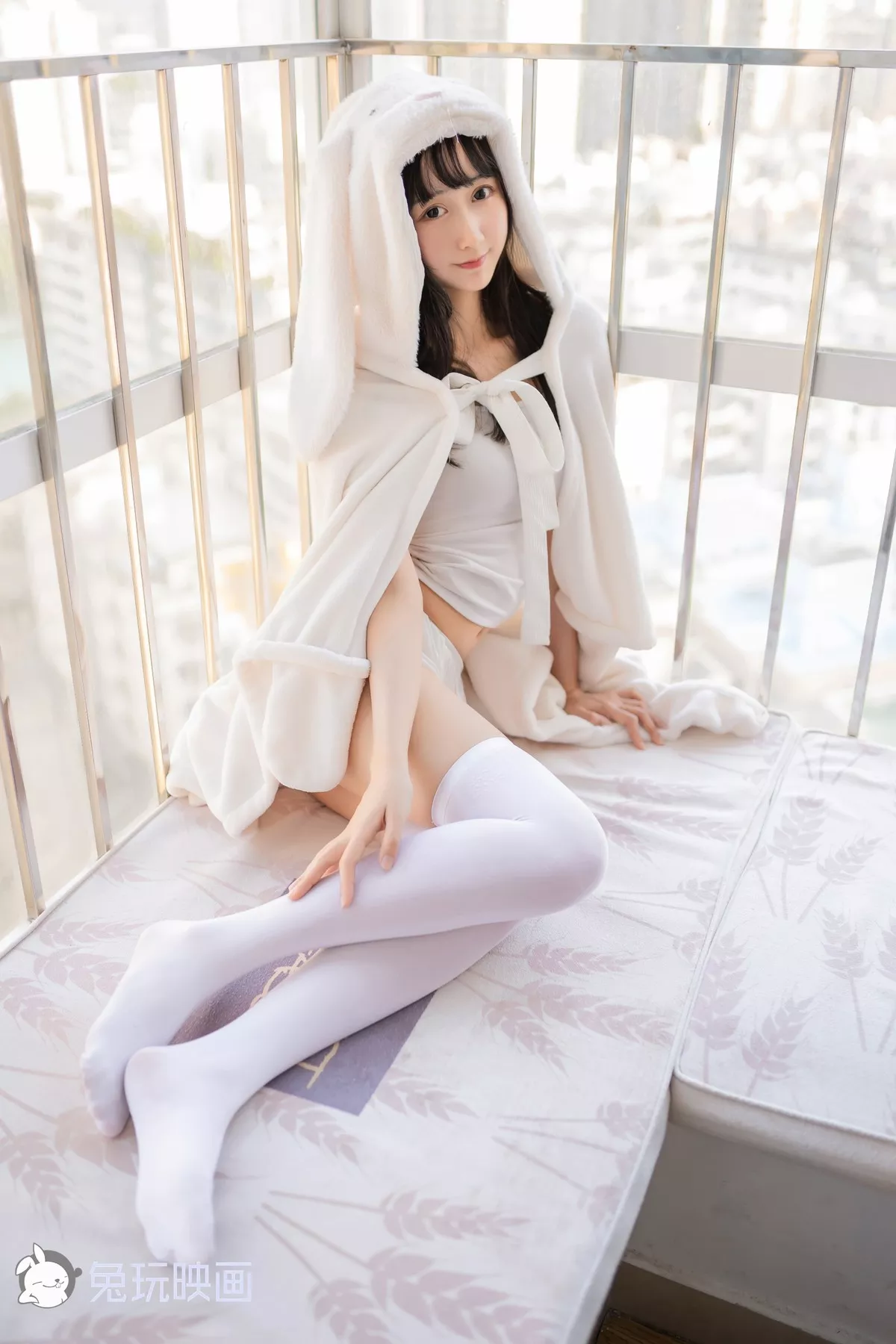 佳人Cosplay 迷惑密拍 兔玩映画 浴巾 兔子