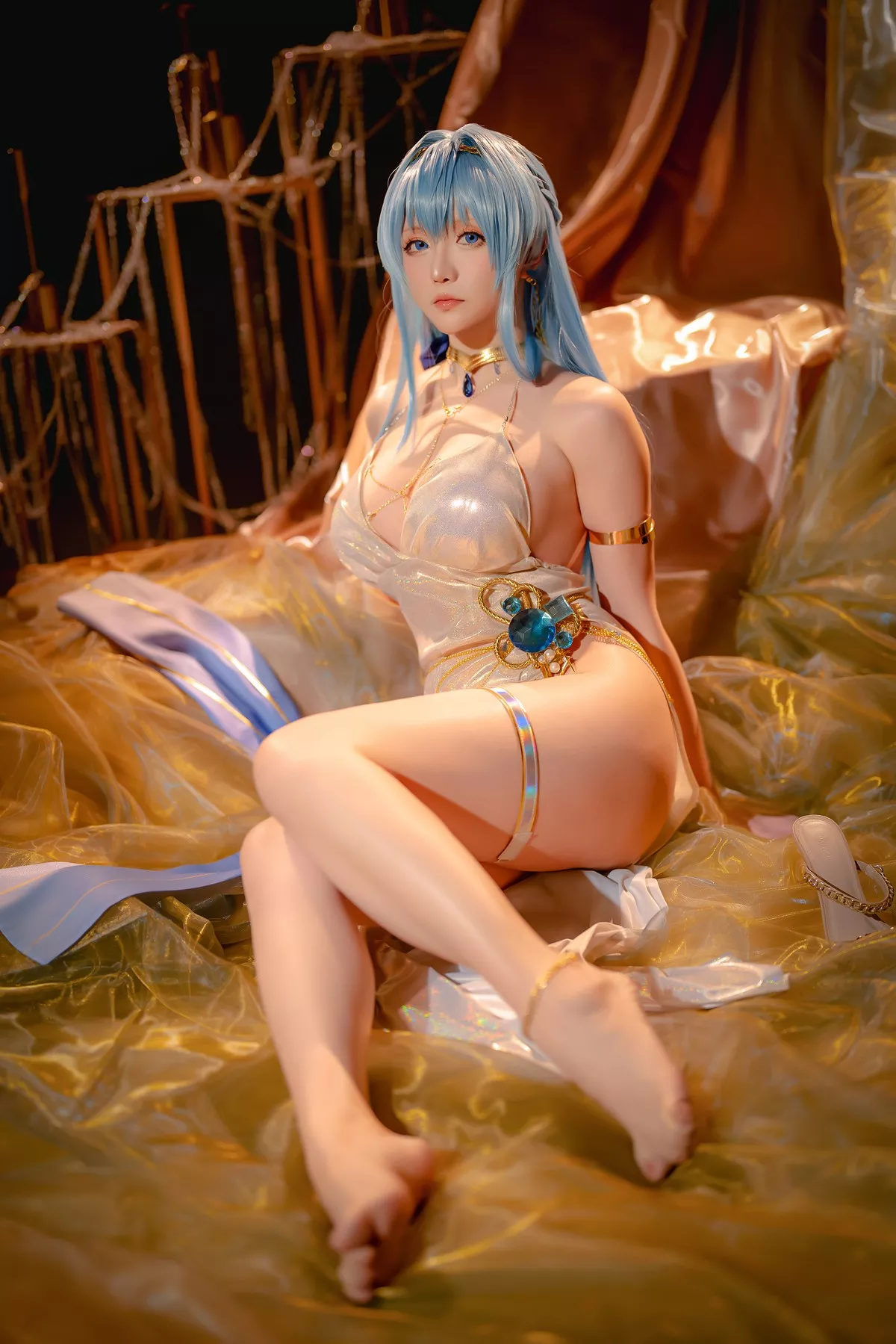 美女Cosplay 魅魔私摄 星之迟迟 Hoshilily Nikke 海伦