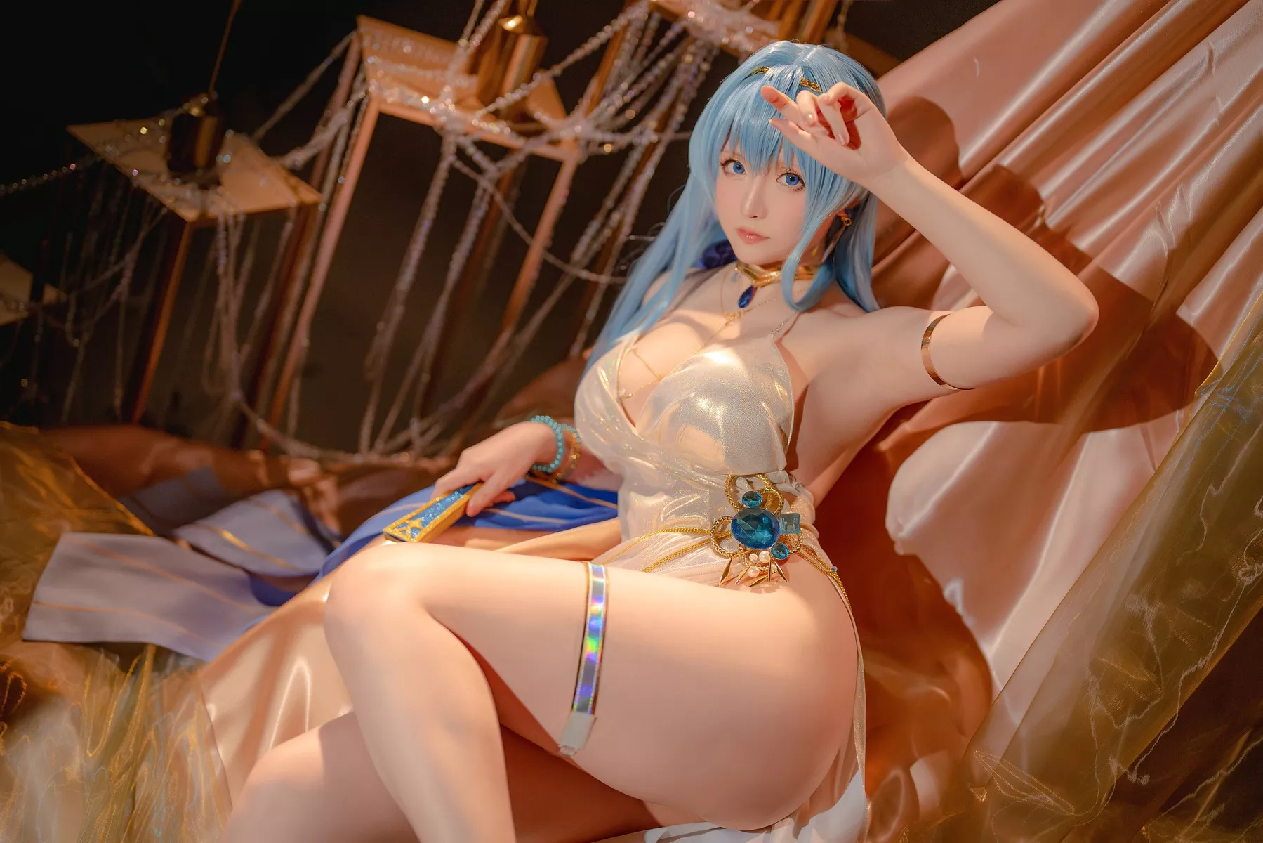 美女Cosplay 魅魔私摄 星之迟迟 Hoshilily Nikke 海伦