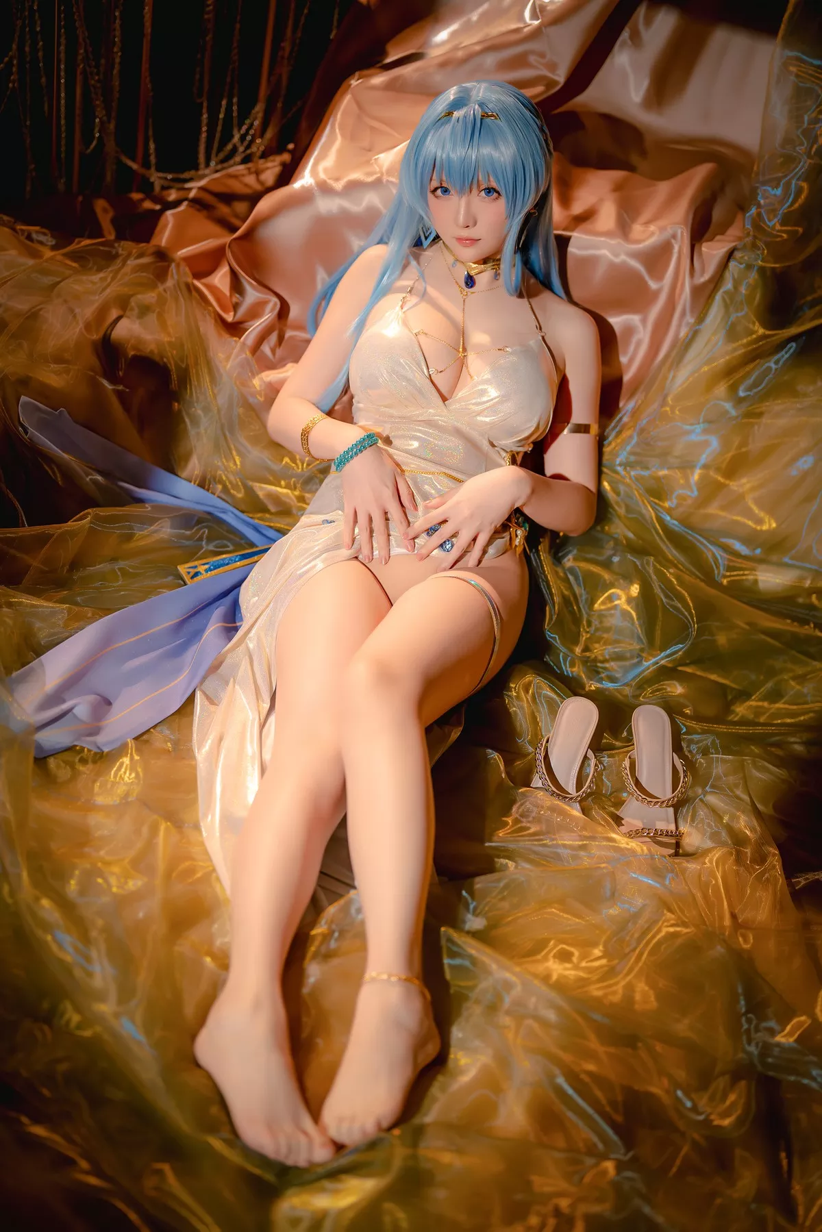 美女Cosplay 魅魔私摄 星之迟迟 Hoshilily Nikke 海伦