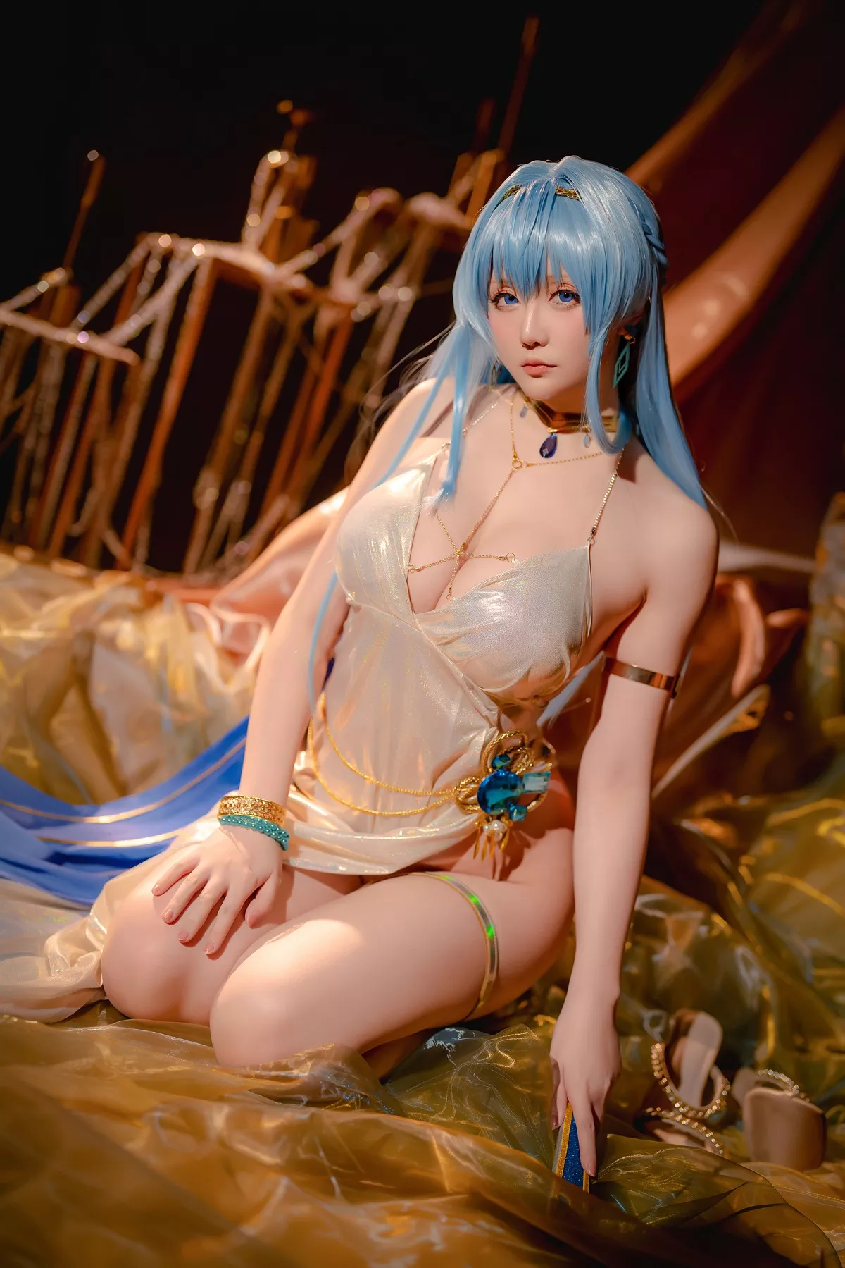 美女Cosplay 魅魔私摄 星之迟迟 Hoshilily Nikke 海伦