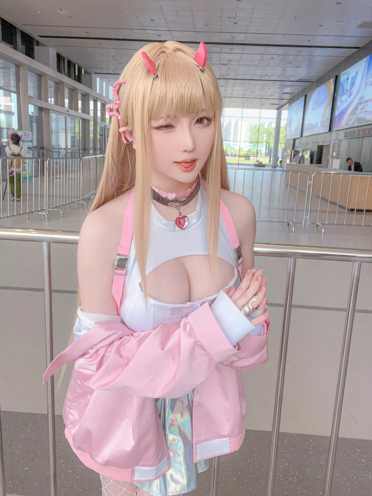 女神Cosplay 风骚密拍 星之迟迟 Hoshilily 毒蛇