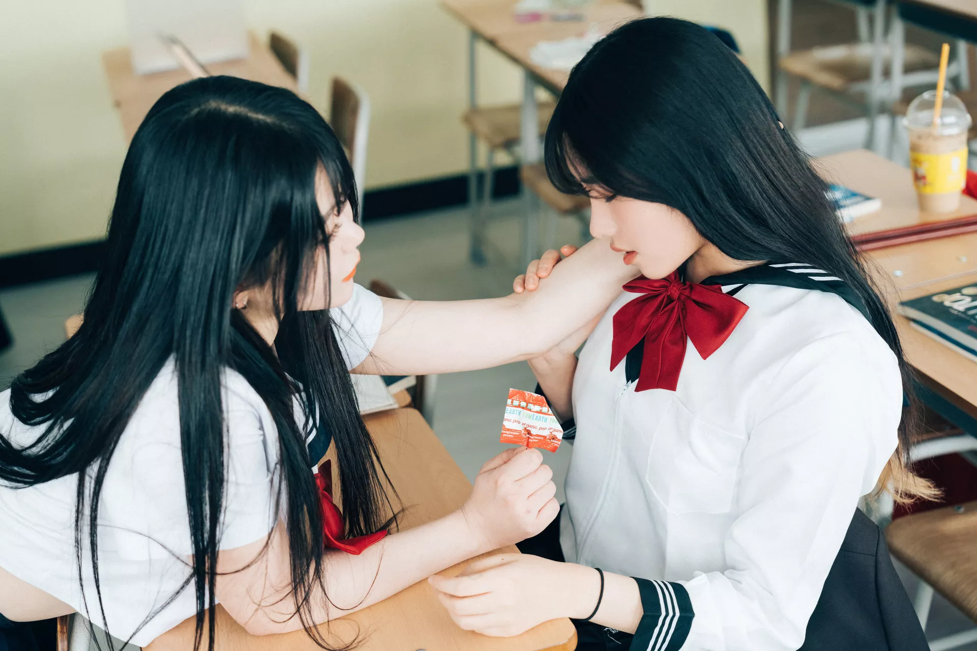ZIA.Kwon Sonson 【Loozy 淫惰女生 高丽丽人影像 】 高丽丽人影像 Bitch Academy Hard 全集修正