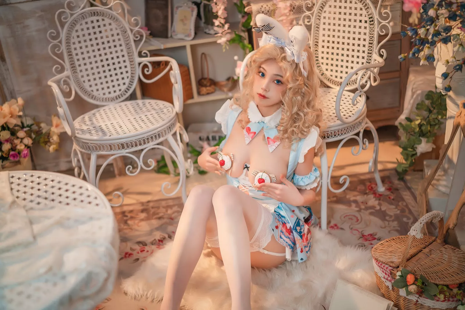 美人Cosplay 蜜汁猫裘 爱 丽丝 梦游仙境 兔子 先生