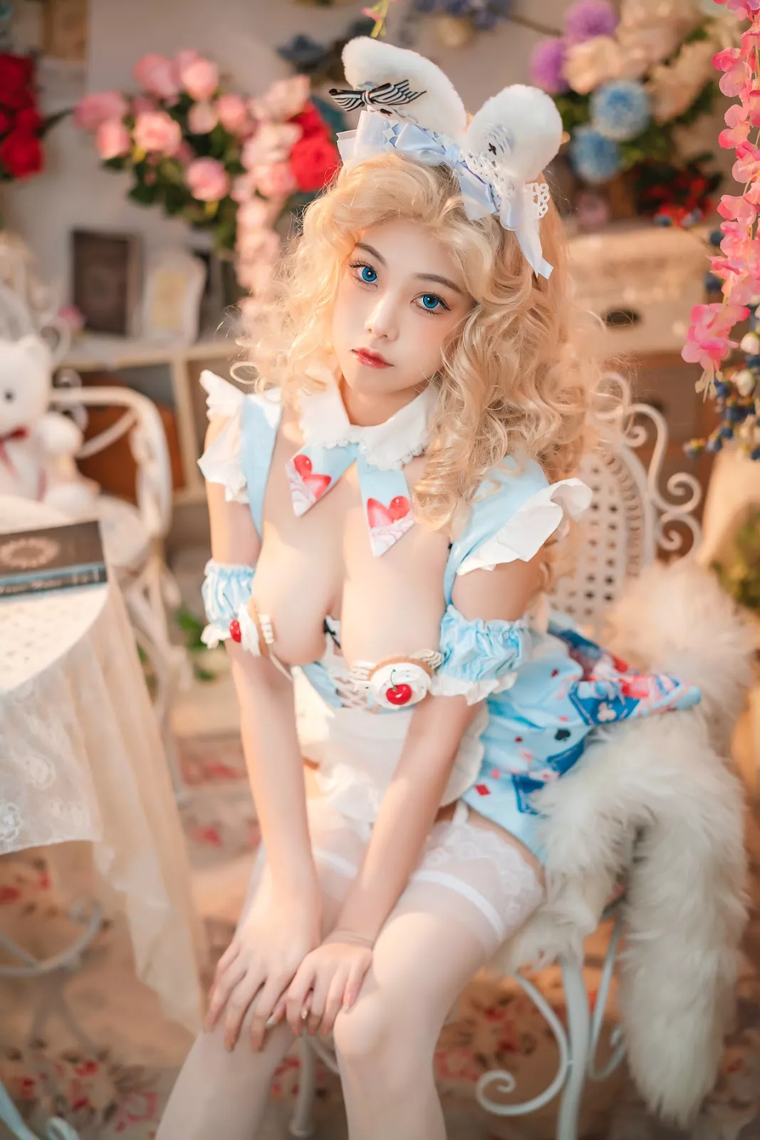 美人Cosplay 蜜汁猫裘 爱 丽丝 梦游仙境 兔子 先生